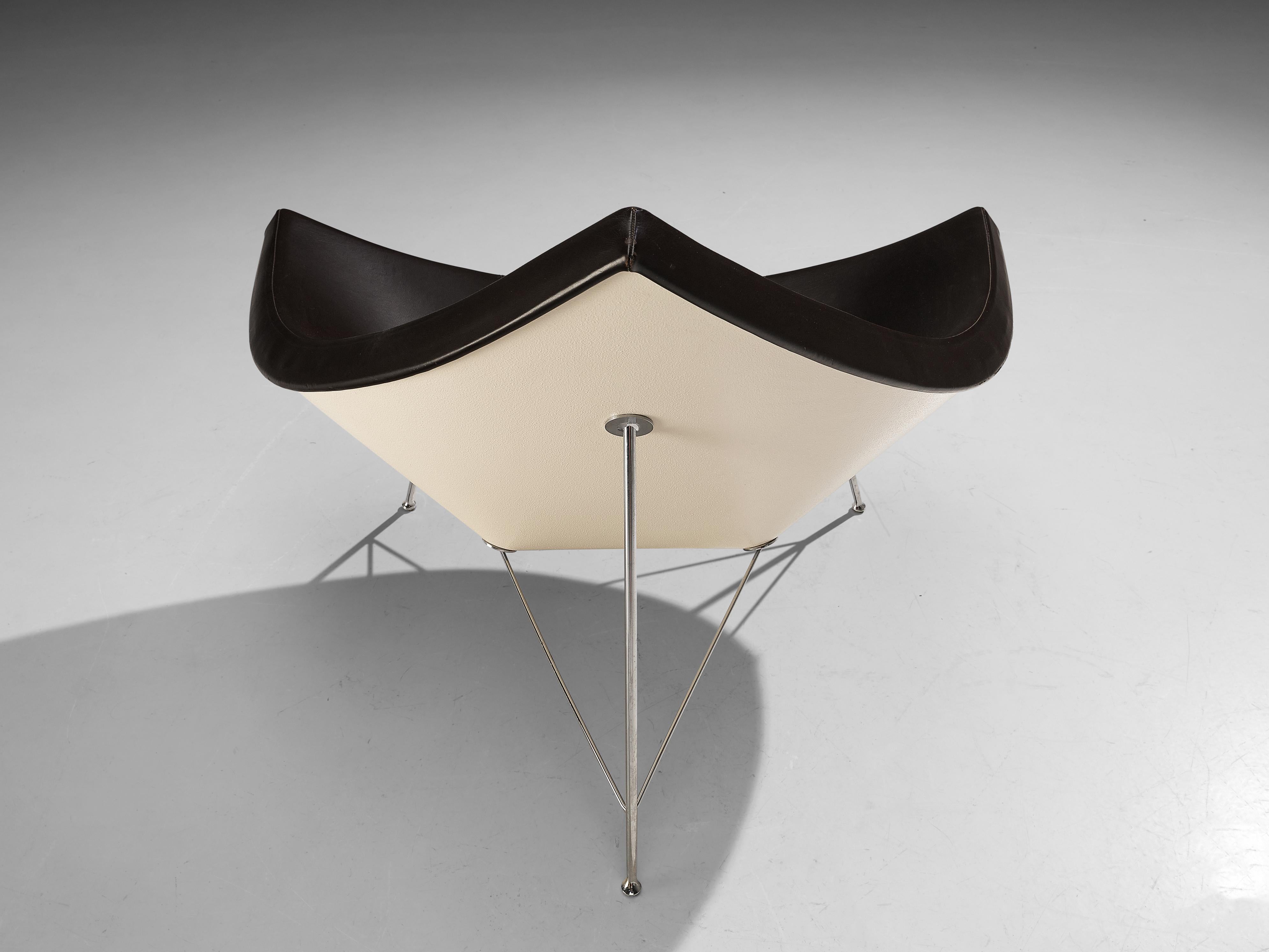 Iconic George Nelson ‘Coconut’ Lounge Chair In Good Condition For Sale In Waalwijk, NL