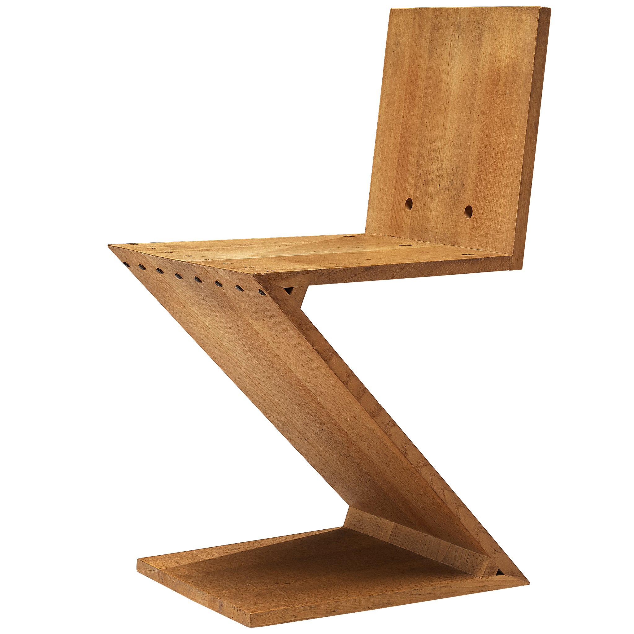 Iconic Gerrit Rietveld for Groenekan ‘Zig Zag’ Chair in Elm