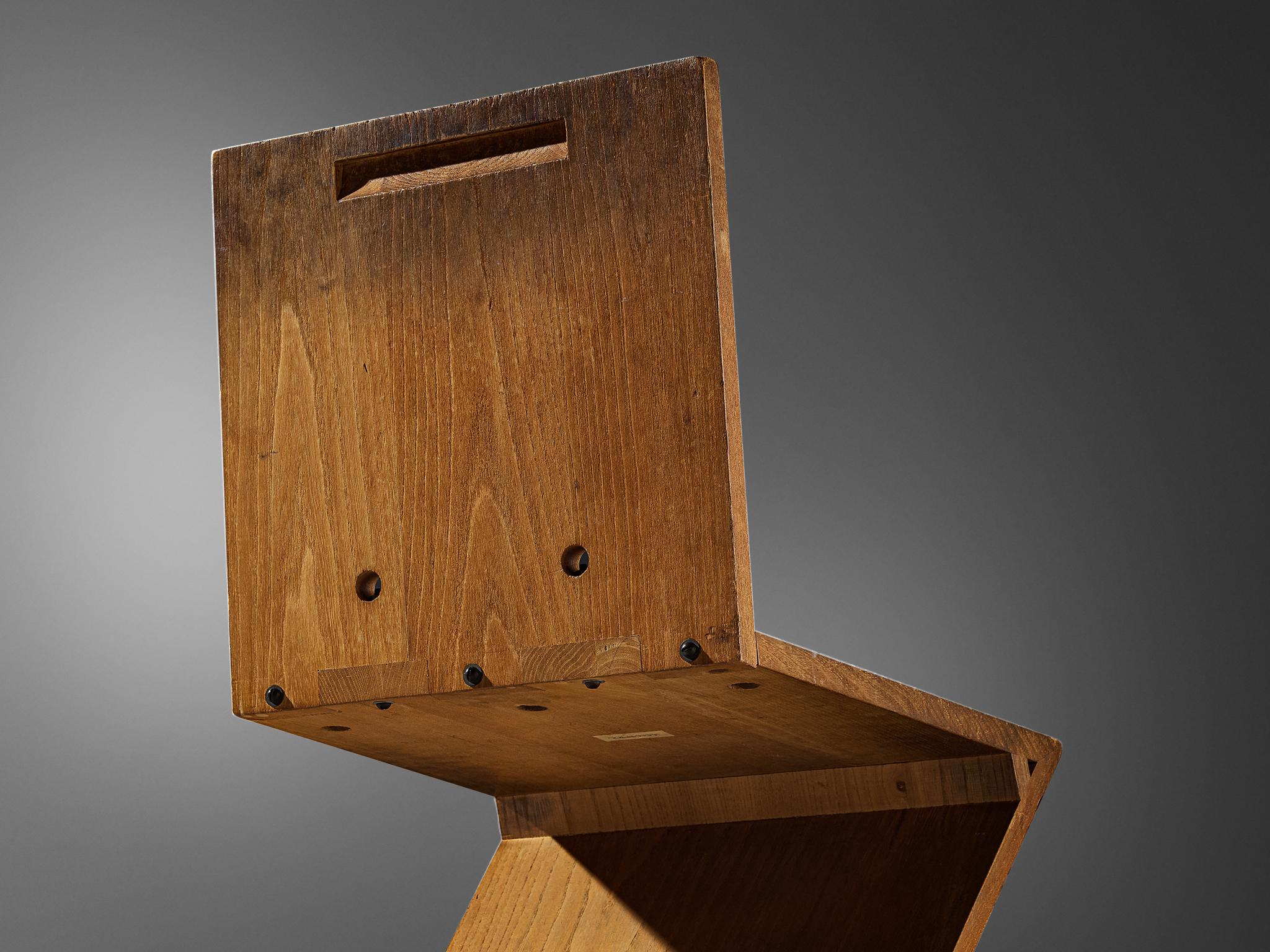 Dutch Iconic Gerrit Rietveld for Groenekan ‘Zig Zag’ Chairs in Elm