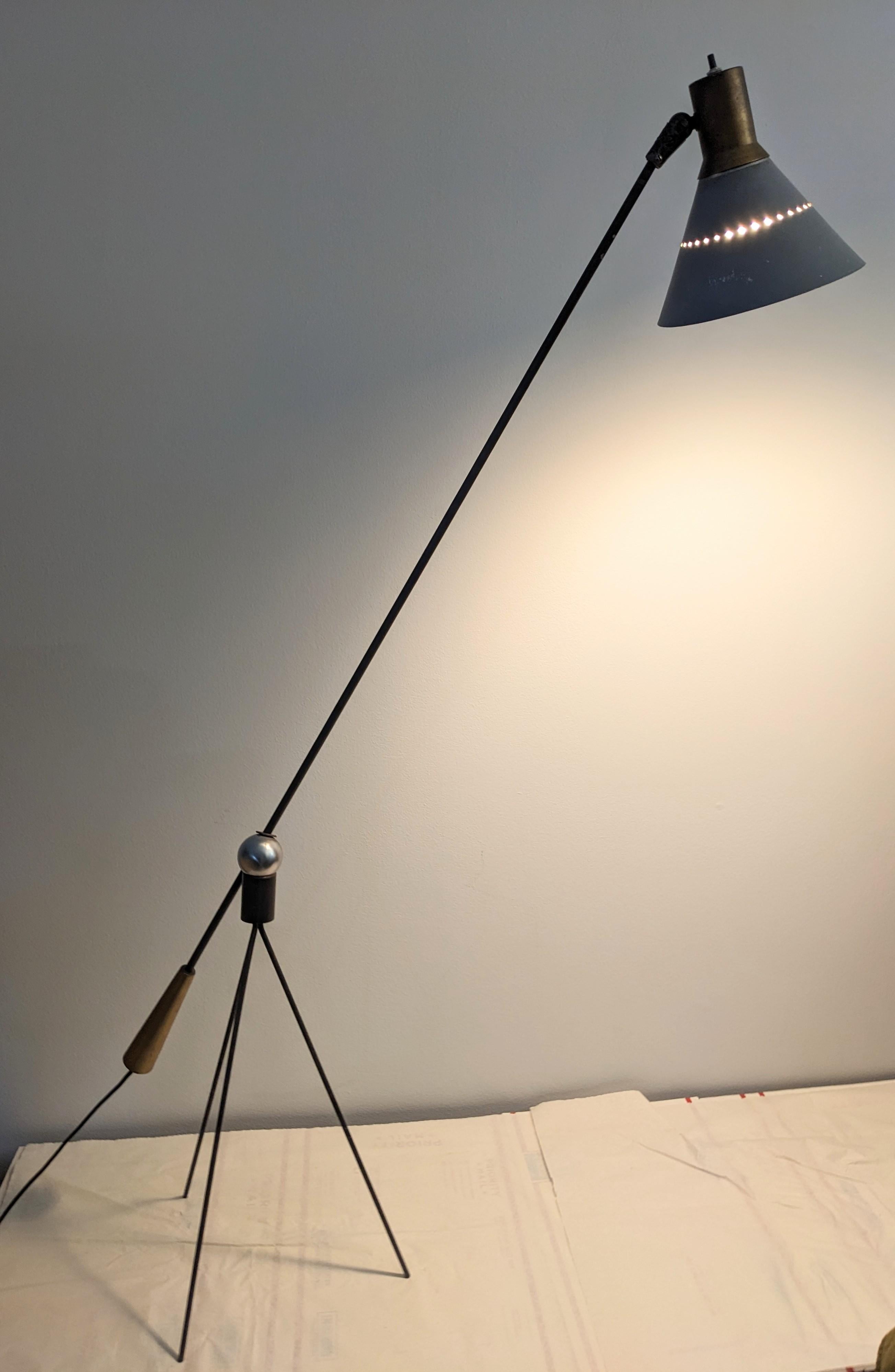 Iconic Gilbert Watrous Magnetic Floor Lamp For Sale 11
