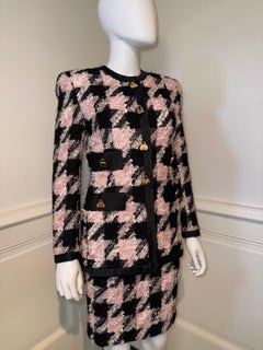 Iconic gorgeous vintage Escada by Margaretha Ley houndstooth skirt suit