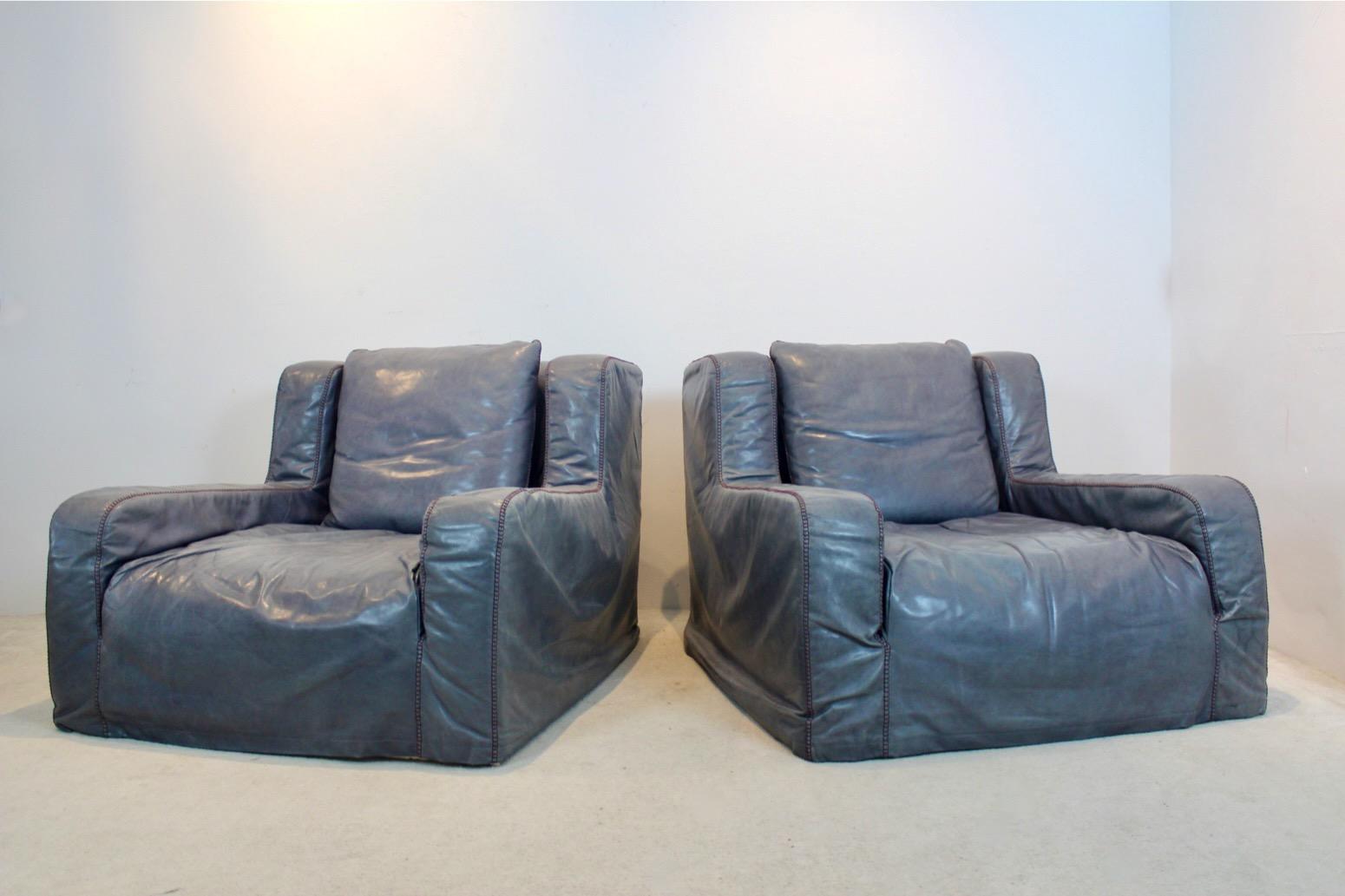 Iconic Grey Leather Lounge Chairs by Paoloa Navone For Sale 2