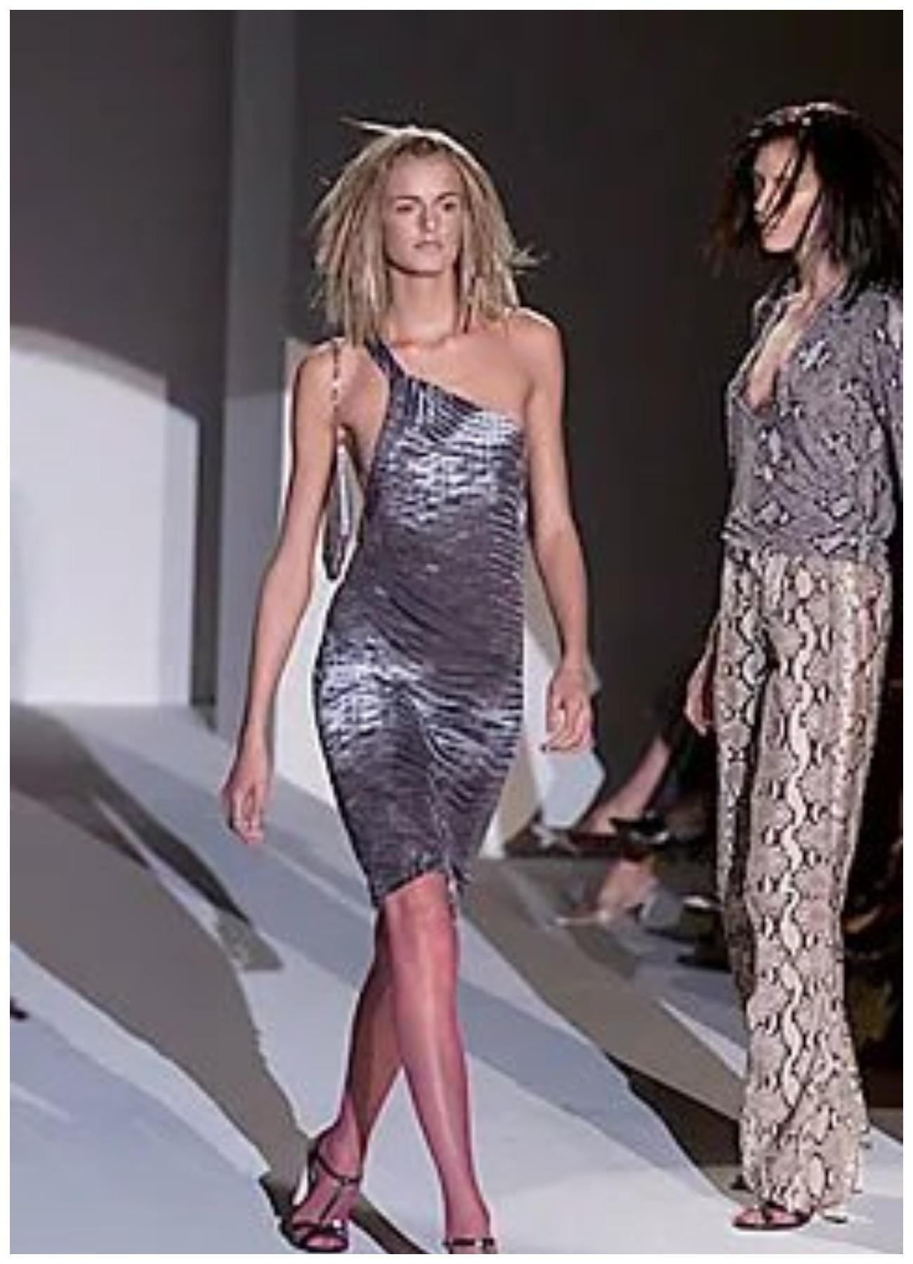 SS 2000 GUCCİ by Tom Ford phyton print pants runway  Iconic For Sale 4