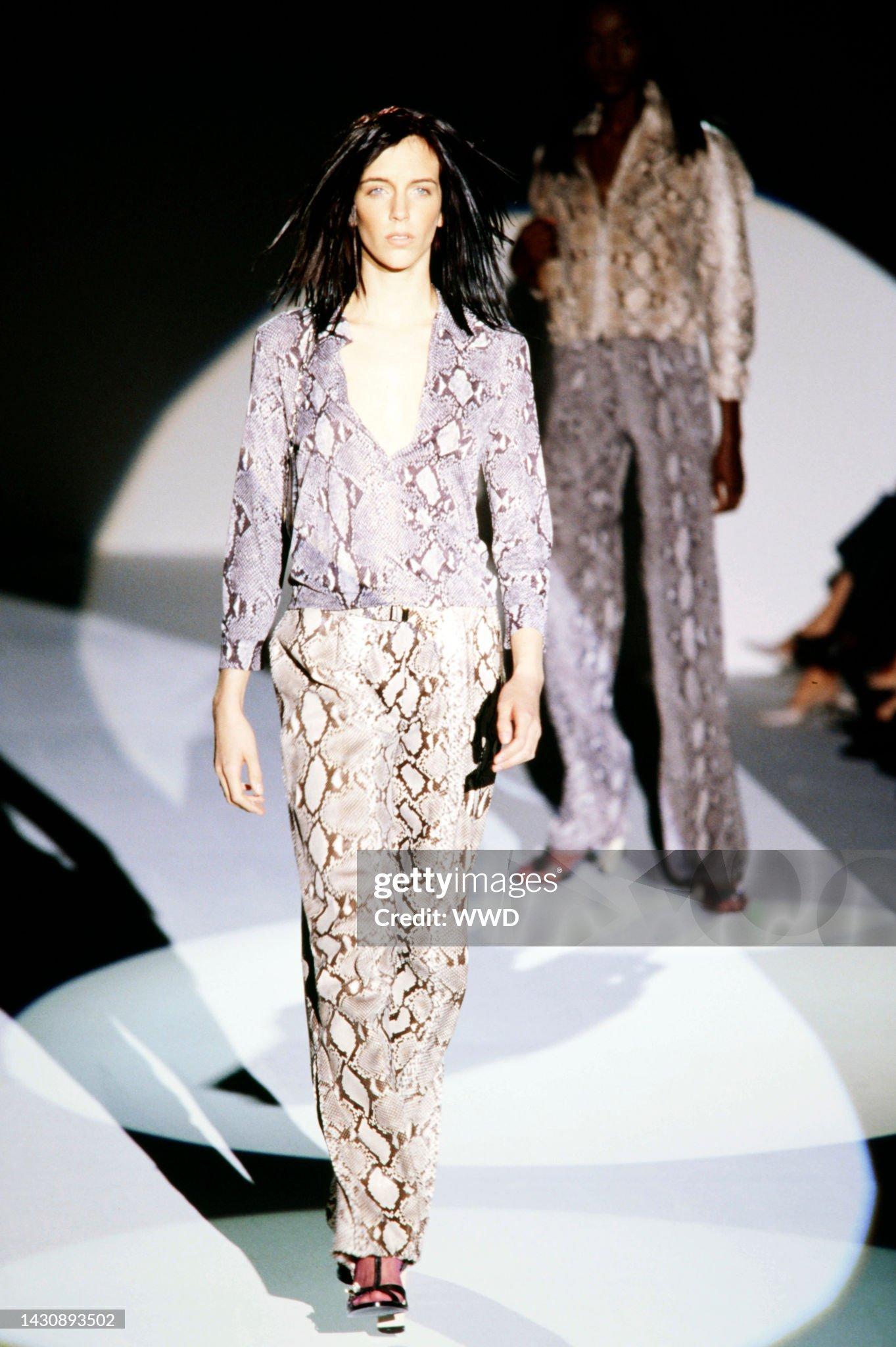 SS 2000 GUCCİ by Tom Ford phyton print pants runway  Iconic For Sale 8