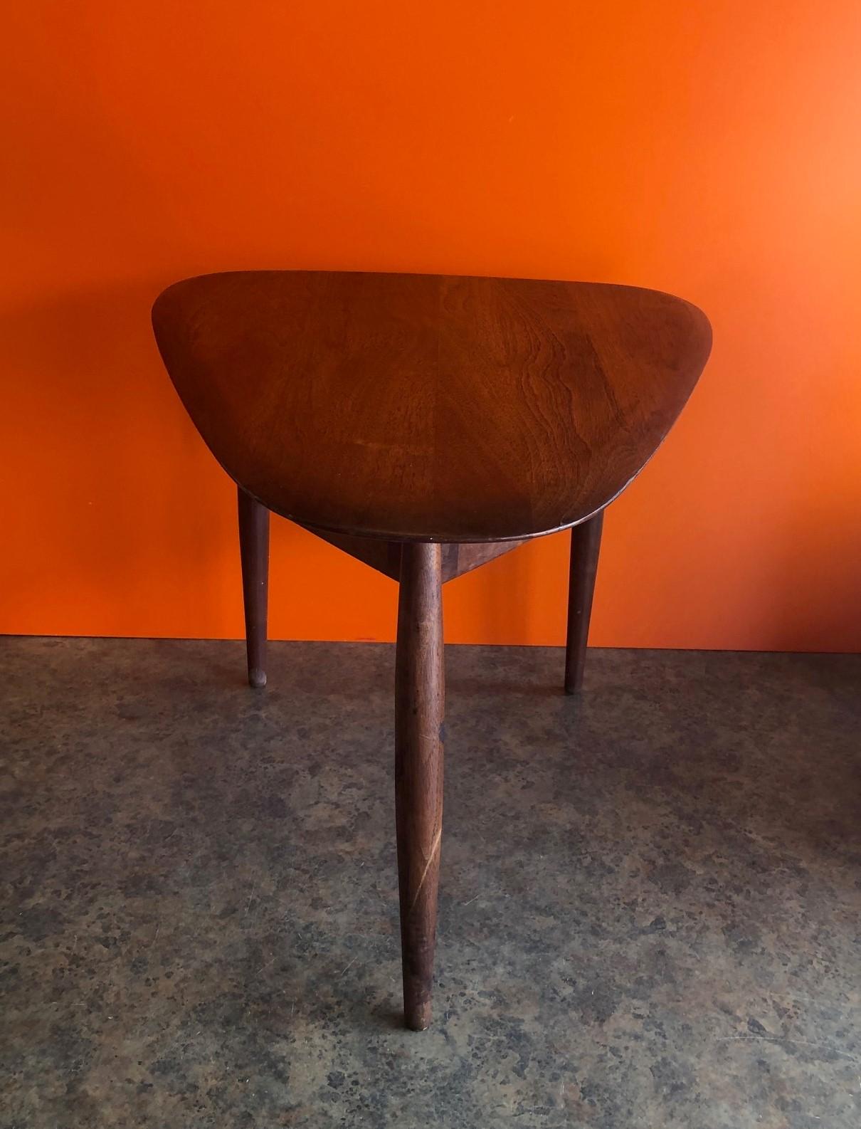 guitar pick side table