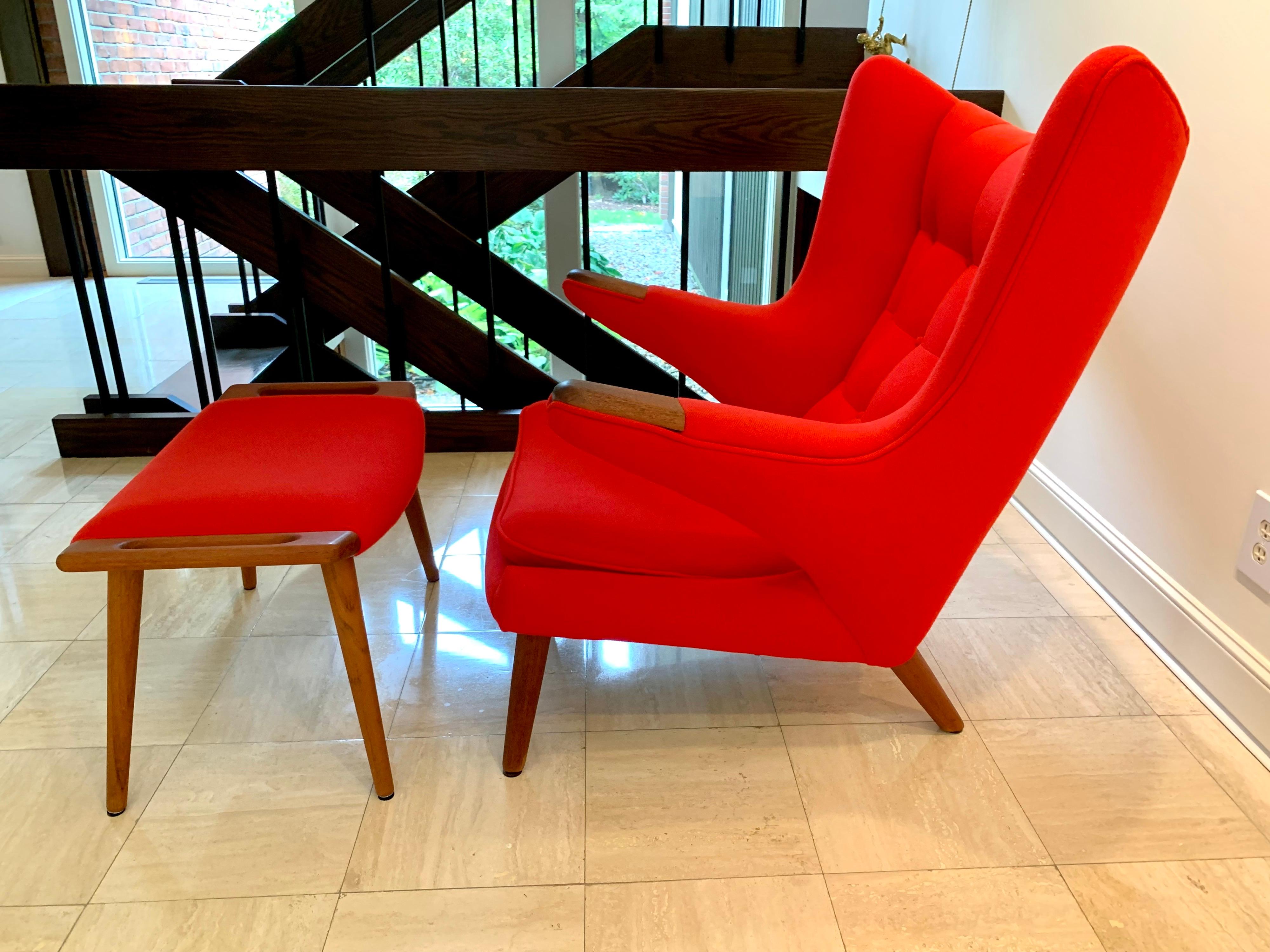 Iconic Hans J. Wegner Signed Papa Bear Chair & Ottoman AP-19 & AP-29 8
