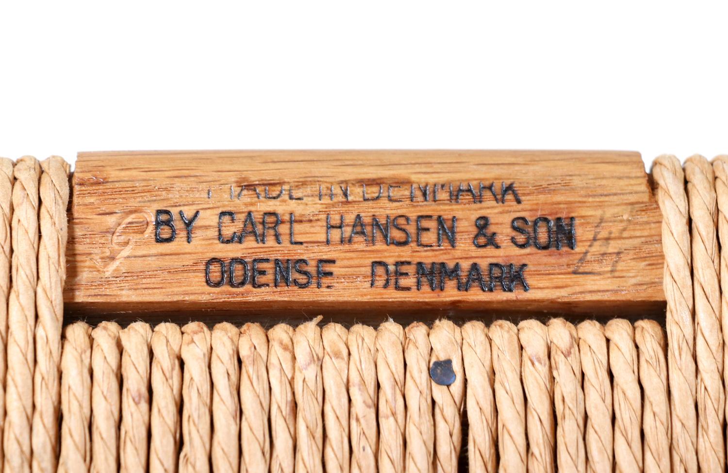 Fauteuil iconique Hans J. Wegner Wishbone en chêne pour Carl Hansen & Søn en vente 7