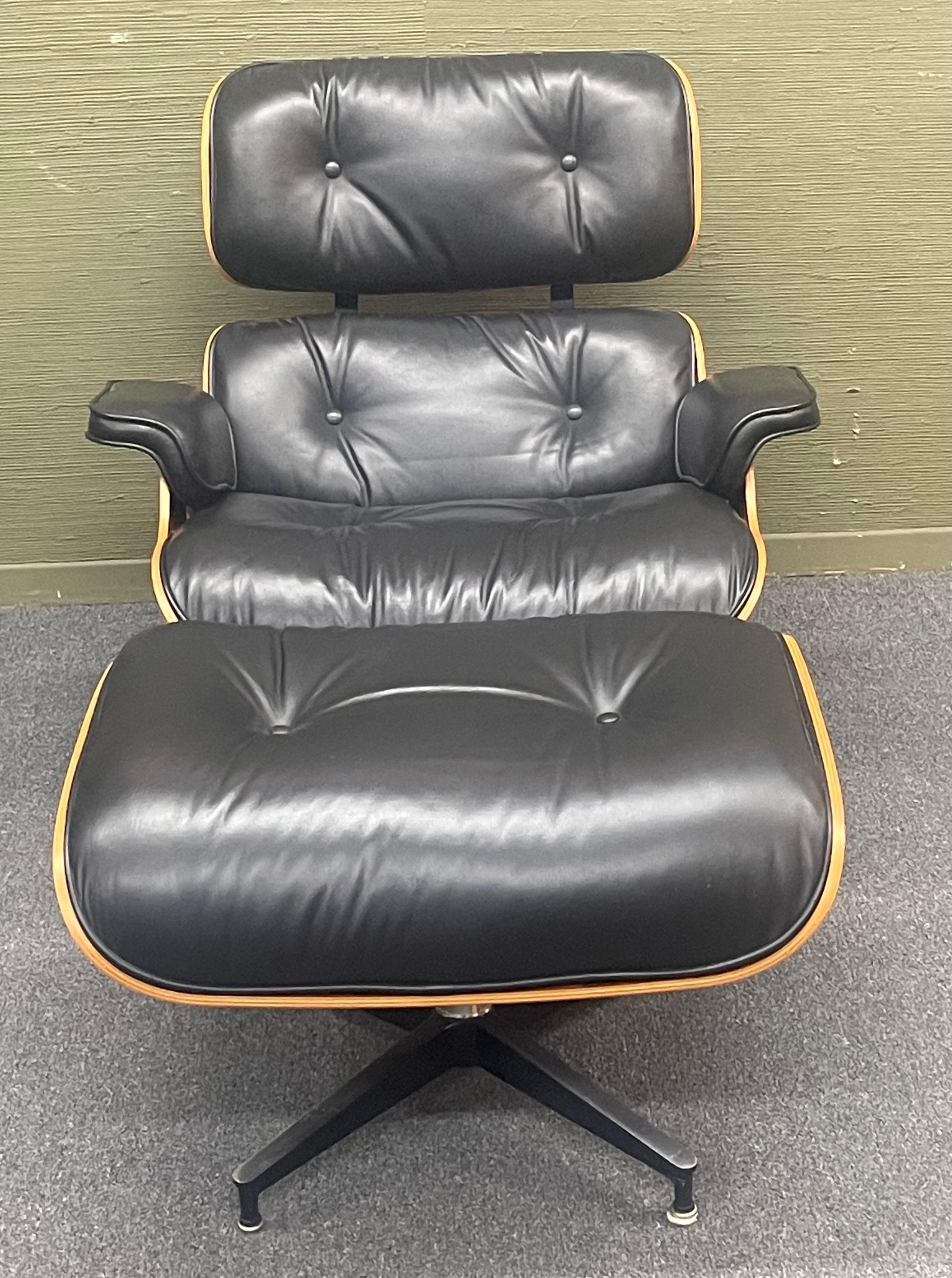 American Iconic Herman Miller Eames Lounge Chair and Ottoman, Model 670 & 671