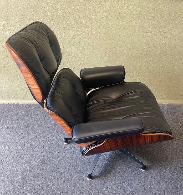 Iconic Herman Miller Eames Rosewood Lounge Chair and Ottoman, Model 670 & 671 For Sale 5