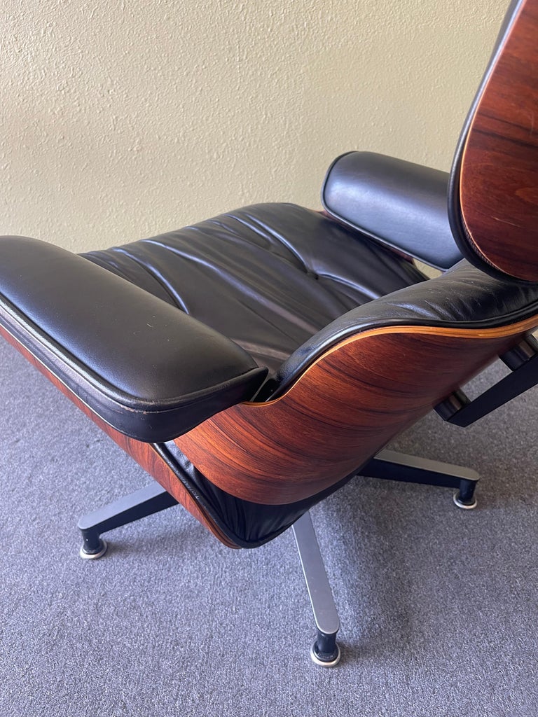 Iconic Herman Miller Eames Rosewood Lounge Chair and Ottoman, Model 670 & 671 For Sale 7