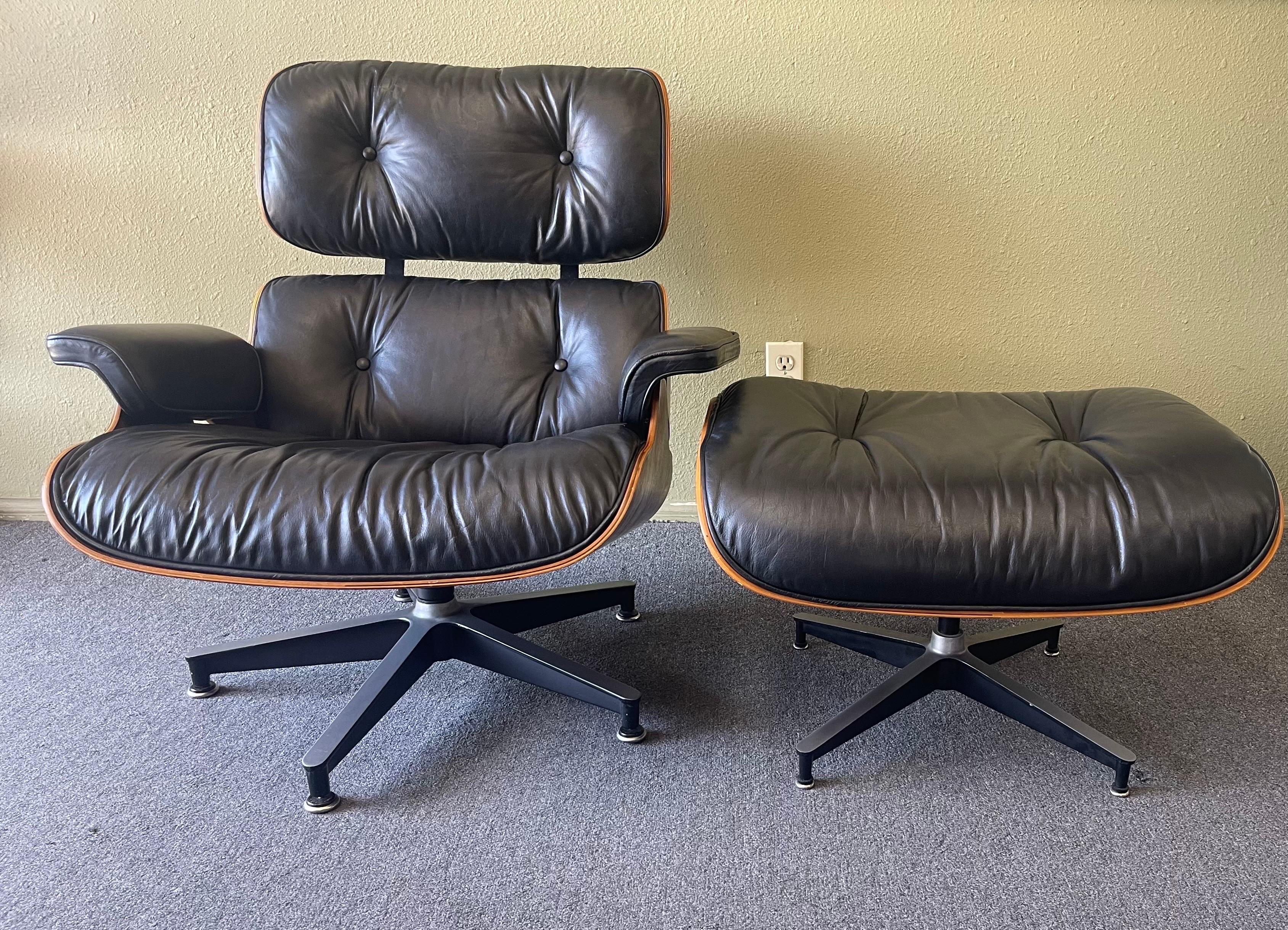 Mid-Century Modern Iconic Herman Miller Eames Rosewood Lounge Chair and Ottoman, Model 670 & 671