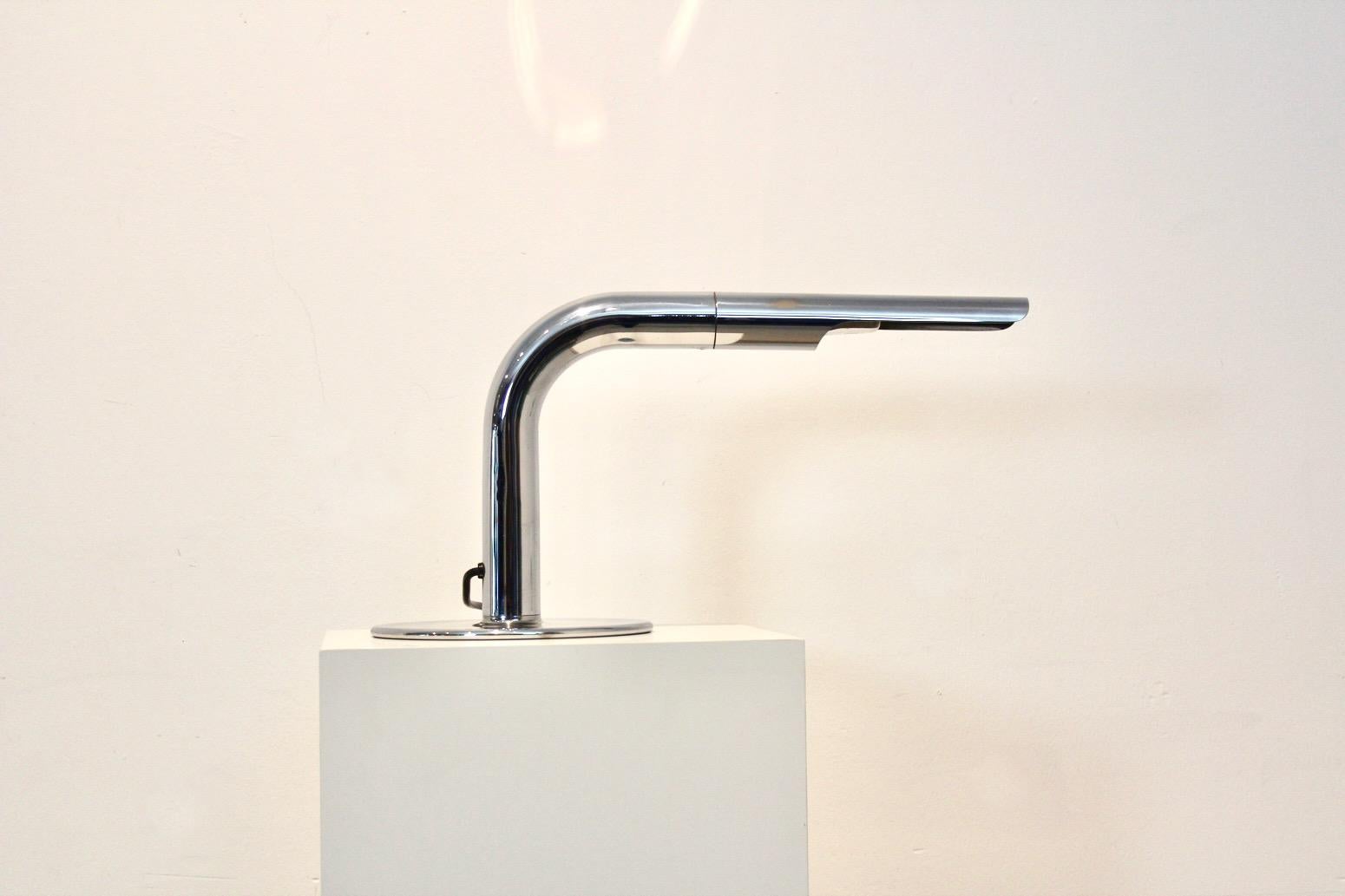 20th Century Iconic Ingo Maurer ‘Gulp’ Tube Table Lamp in Chromed Steel
