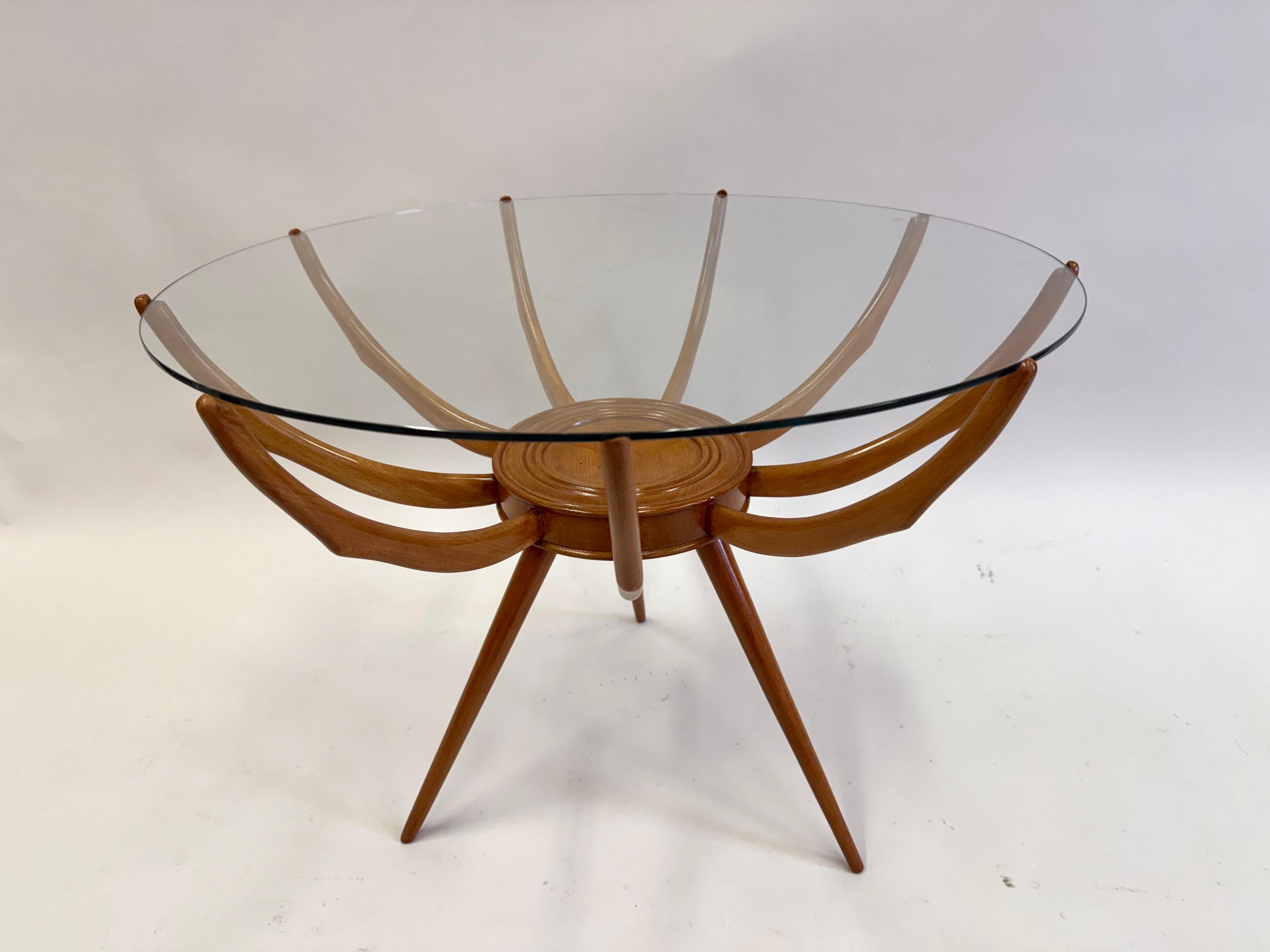 Verre Tables d'appoint ou tables basses iconiques de Carlo di Carli, italiennes et modernes du milieu du siècle dernier. en vente
