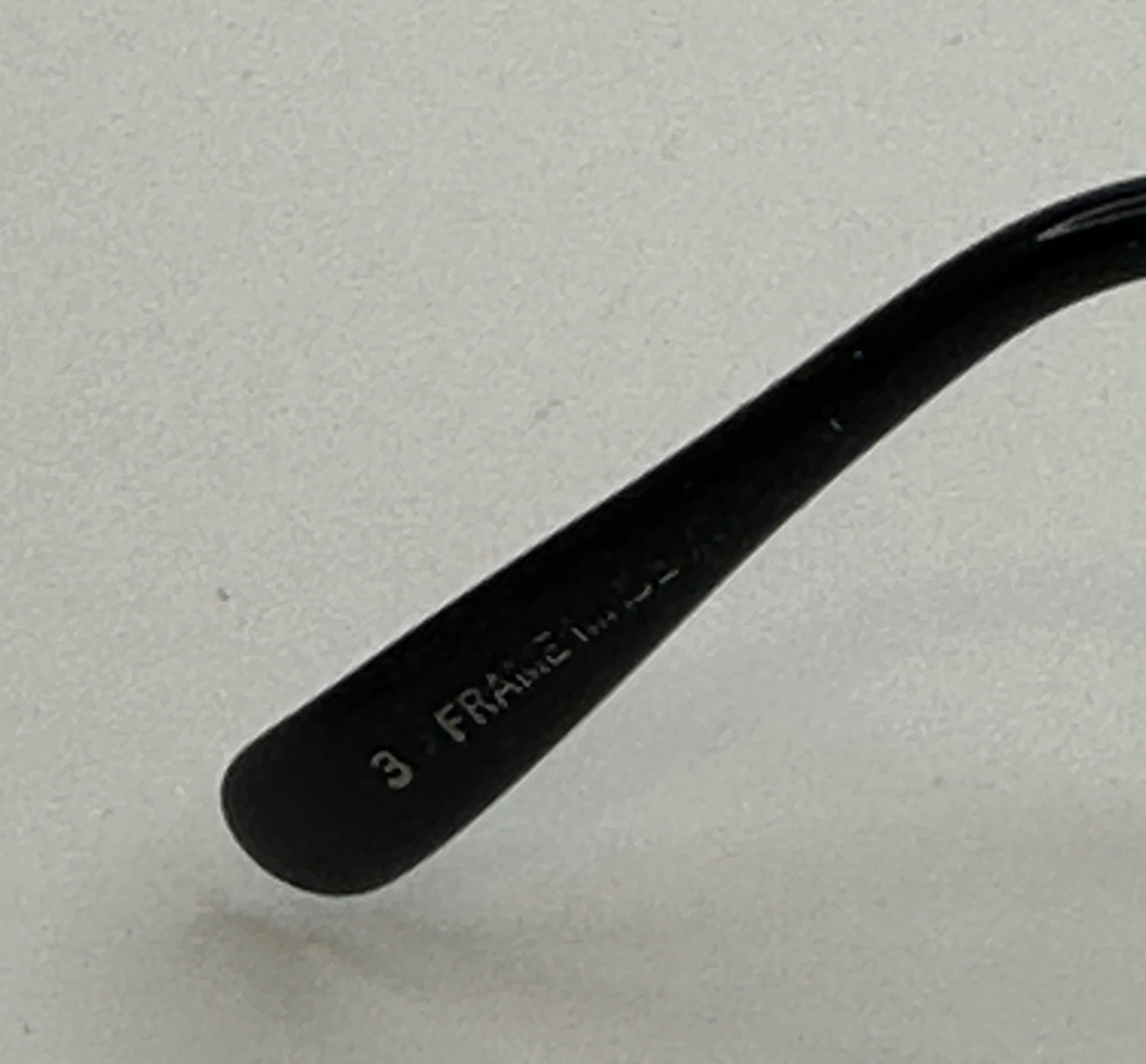 Ikonische Jean Paul Gaultier Schwarze Sonnenbrille aus Metall „Limited Edition“ „Spring Coil“ „Spring Coil“ im Angebot 9