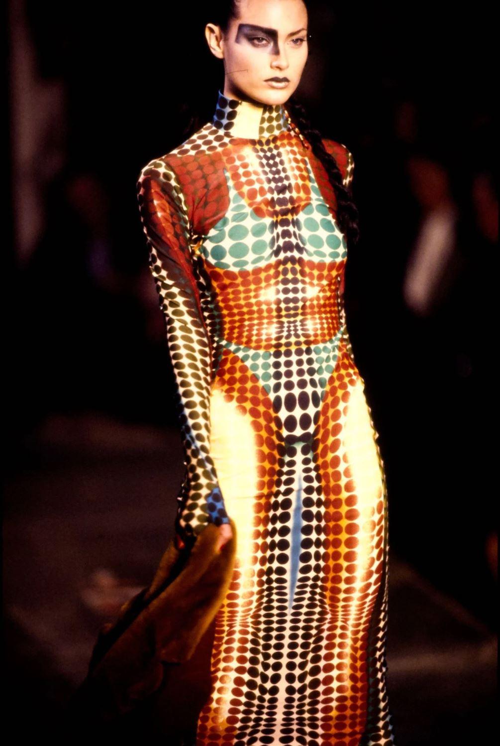 Iconic Jean Paul Gaultier Cyberdot 1995 F/W Runway Haute Couture Mad Max Victor  In Excellent Condition For Sale In PARIS, FR