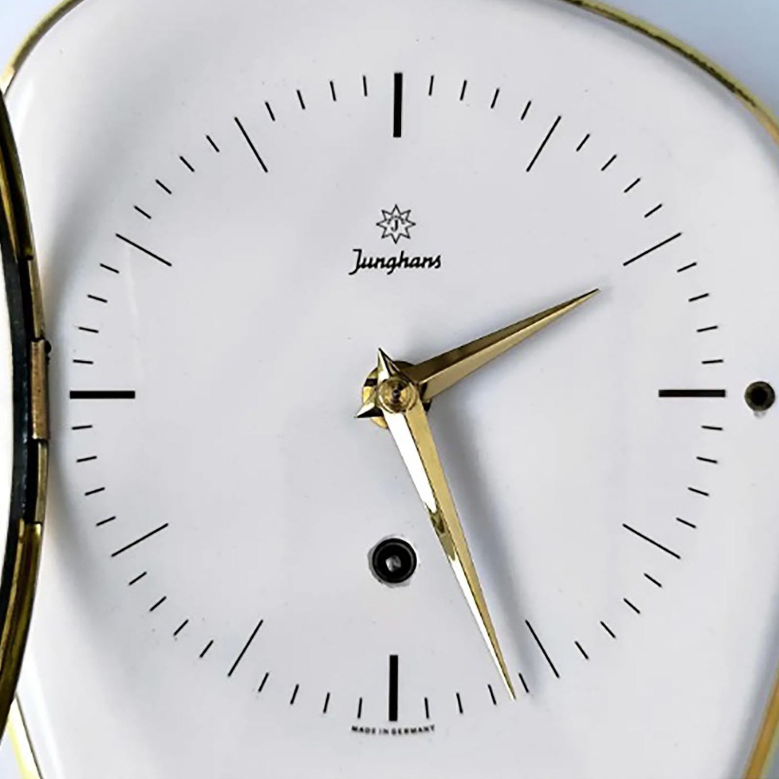 Icone Junghans, Max Bill,  Orologio da cucina in ceramica della Savoia, 