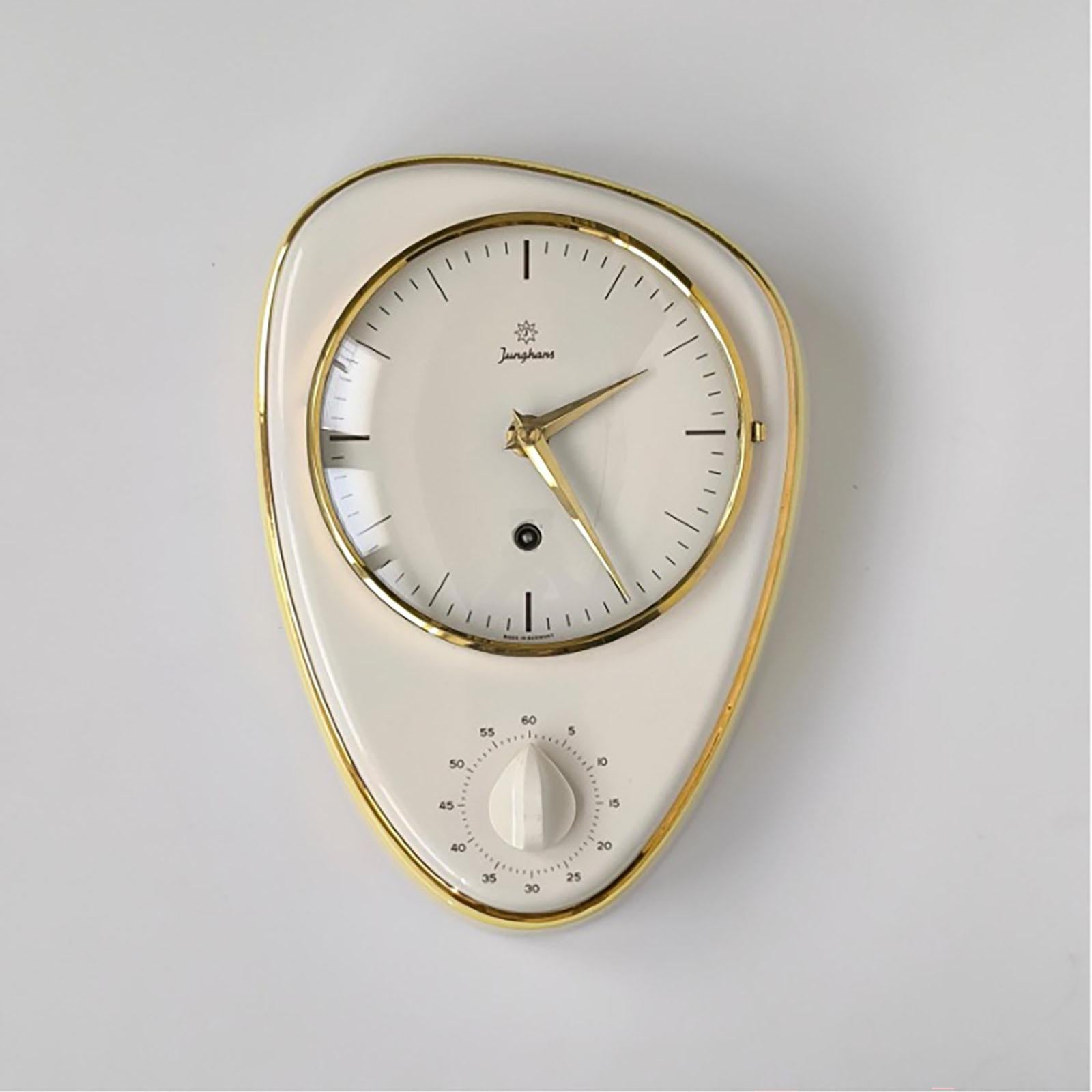 Metà XX secolo Icone Junghans, Max Bill,  Orologio da cucina in ceramica della Savoia, 