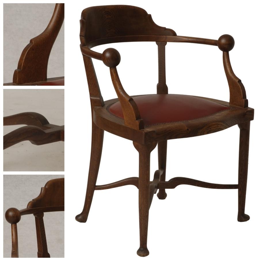 Iconic Karoly Lingel Solid Oak Two Spheres Armchair, Hungary, 1900s For Sale 5