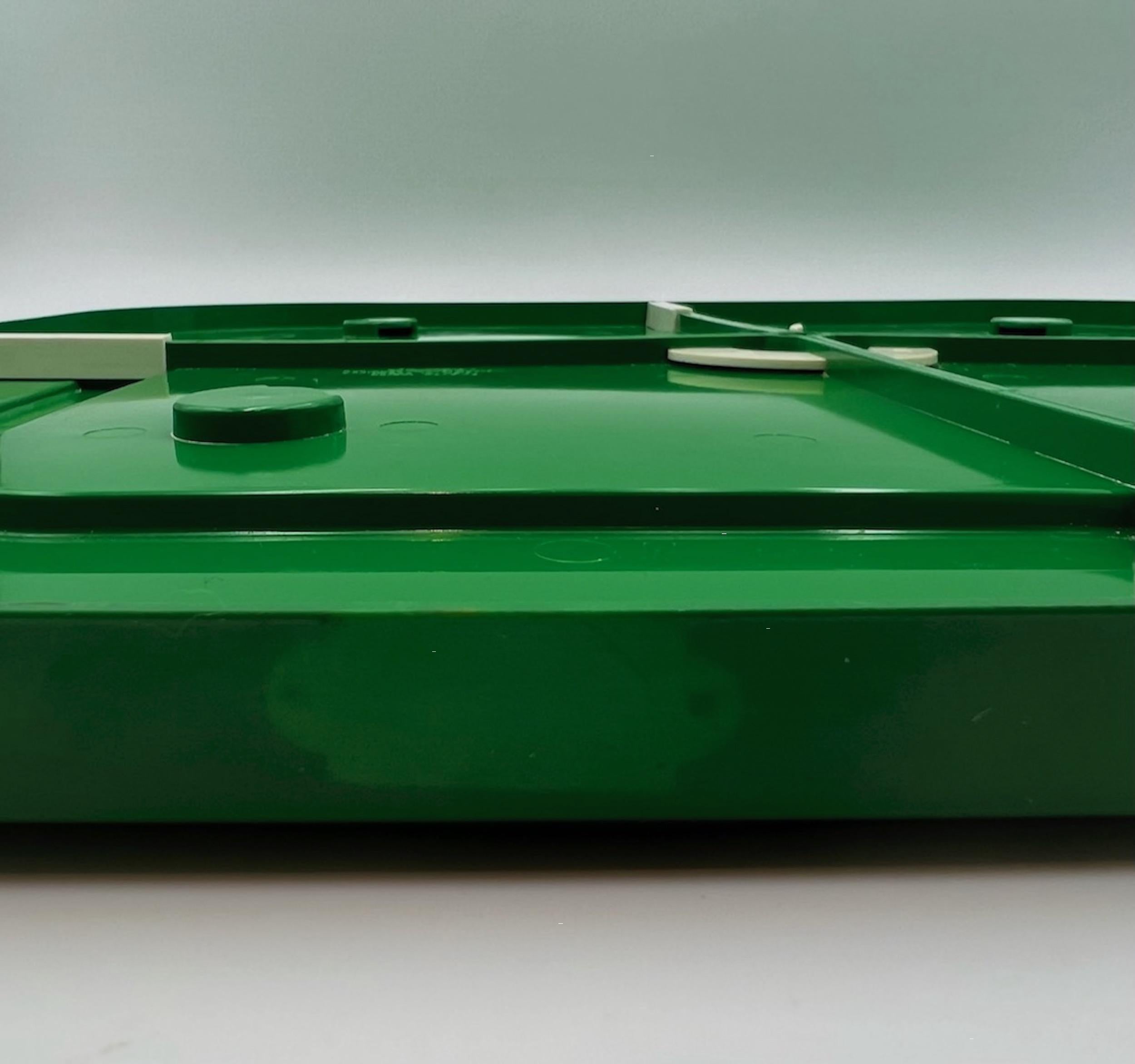 Iconic Kartell Mirror in Green by Anna Castelli Ferrieri, 1970s  For Sale 2