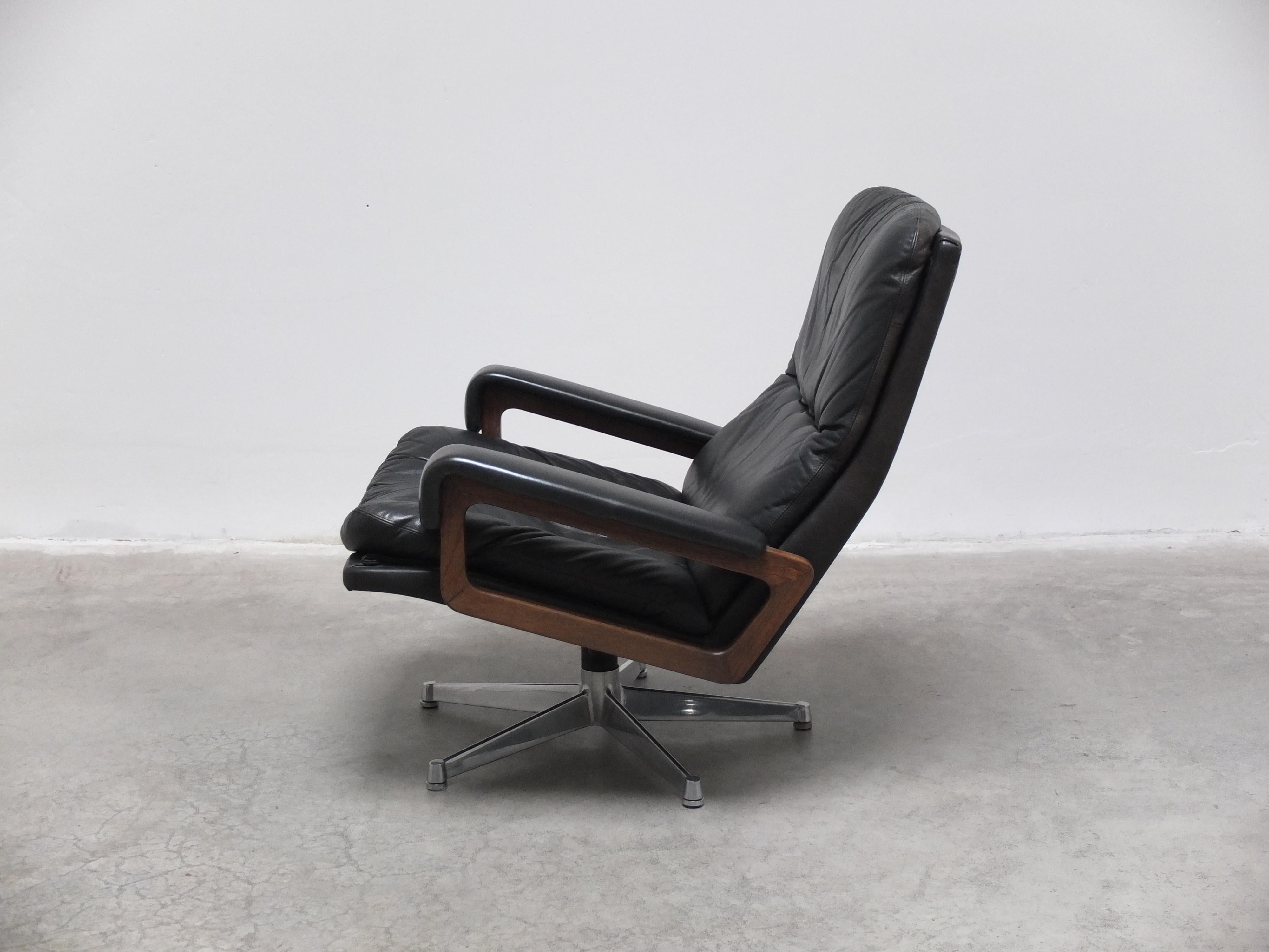 Iconic 'King' Lounge Chair by André Vandenbeuck for Strässle, 1960s For Sale 8