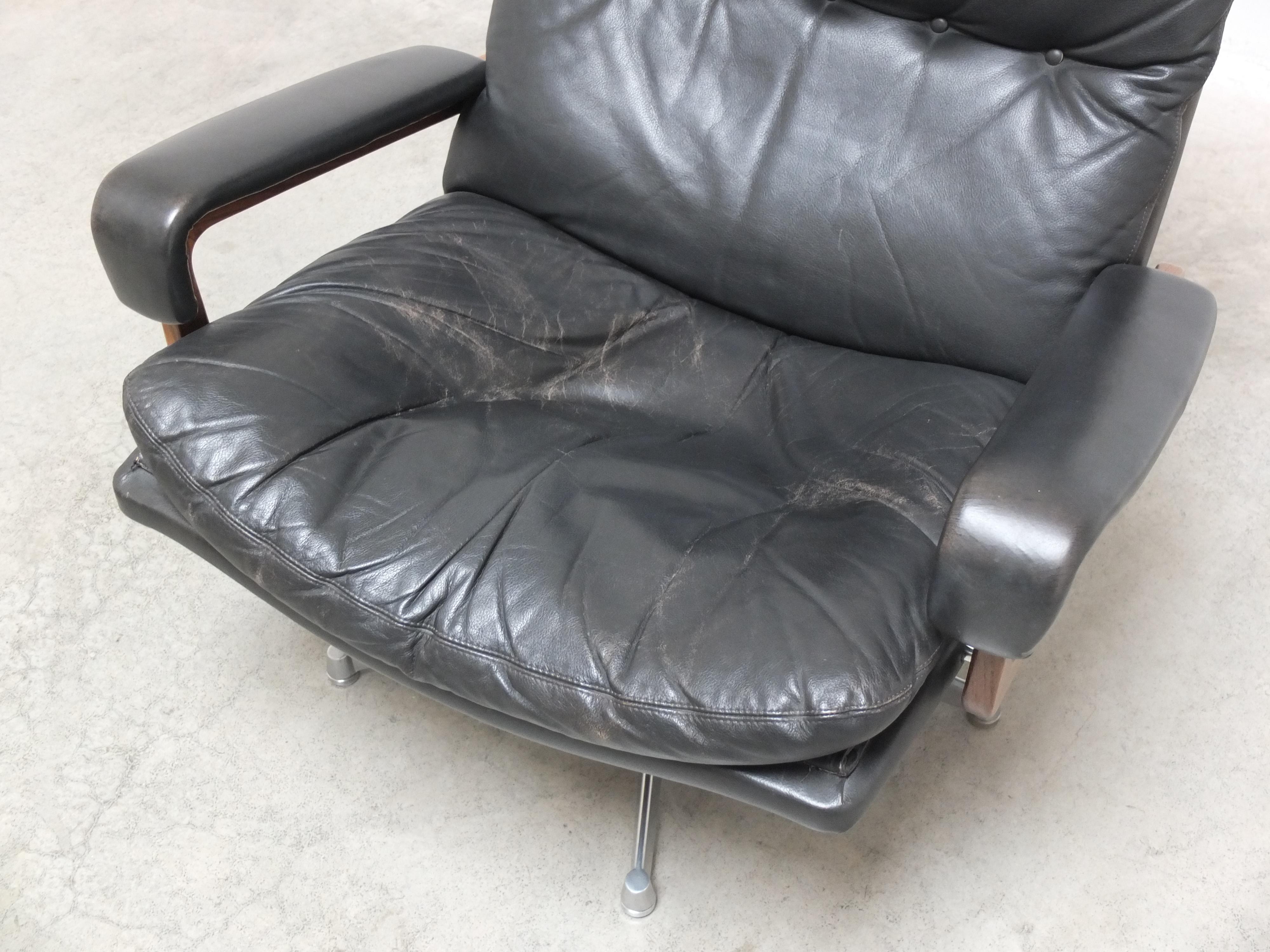 20th Century Iconic 'King' Lounge Chair by André Vandenbeuck for Strässle, 1960s For Sale