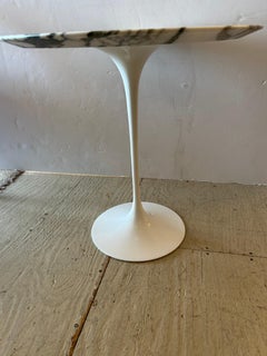 Iconic Knoll Eero Saarinen Small Round Martini Table with Marble Top
