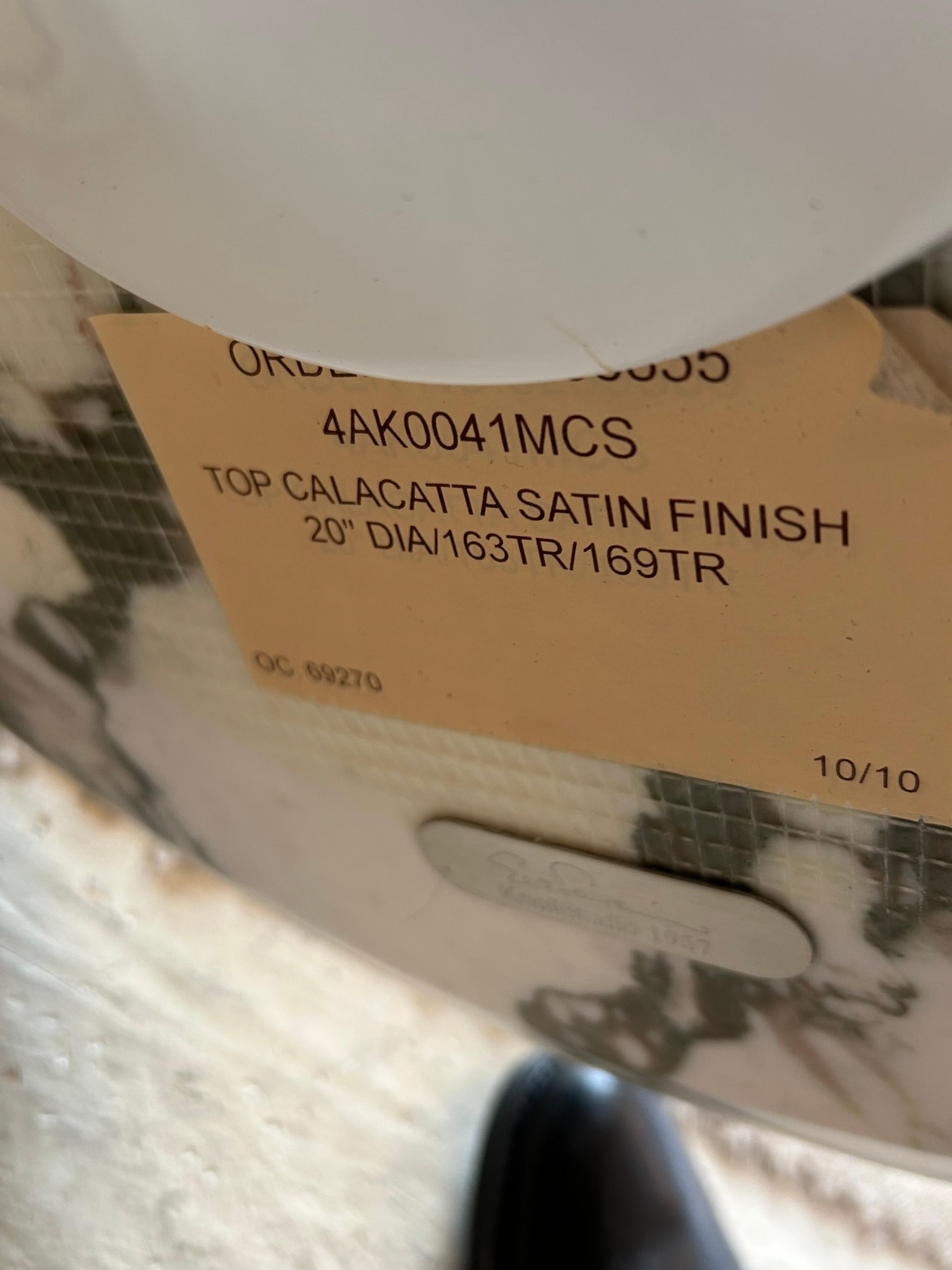 Metal Iconic Knoll Eero Saarinen Small Round Martini Table with Marble Top For Sale