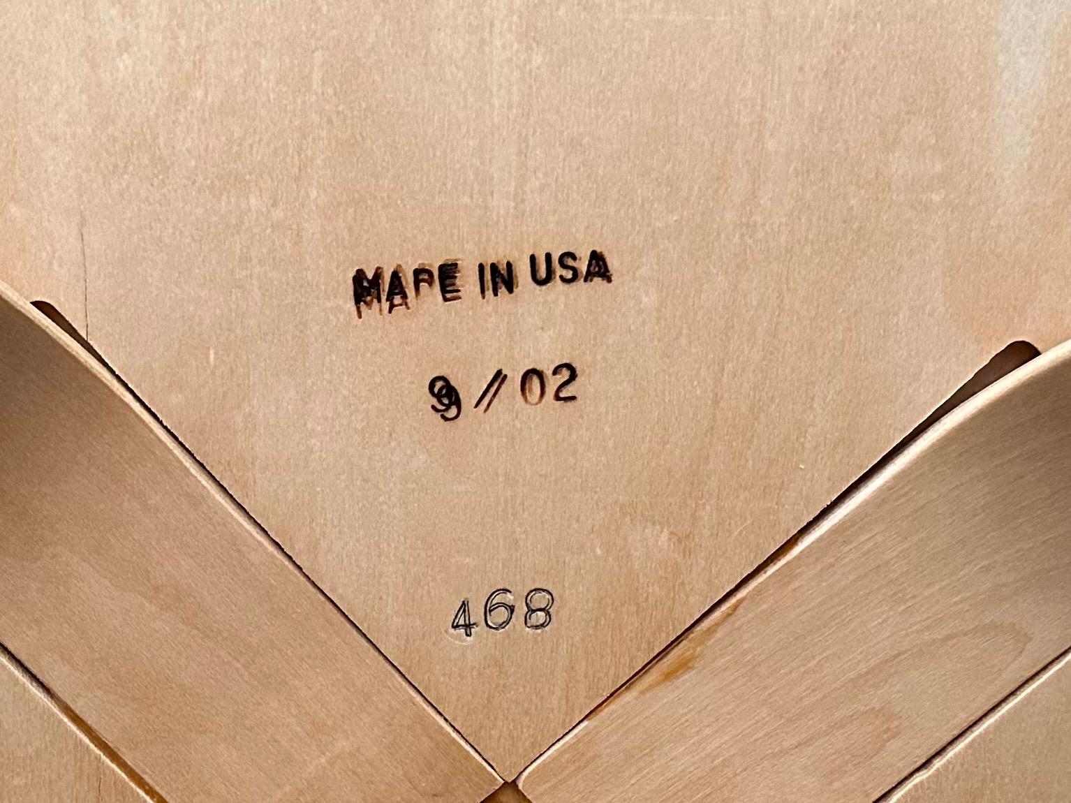 Iconic Knoll Hat Trick Table & Chairs Dining Set by Frank Gehry Stamped & Dated For Sale 10