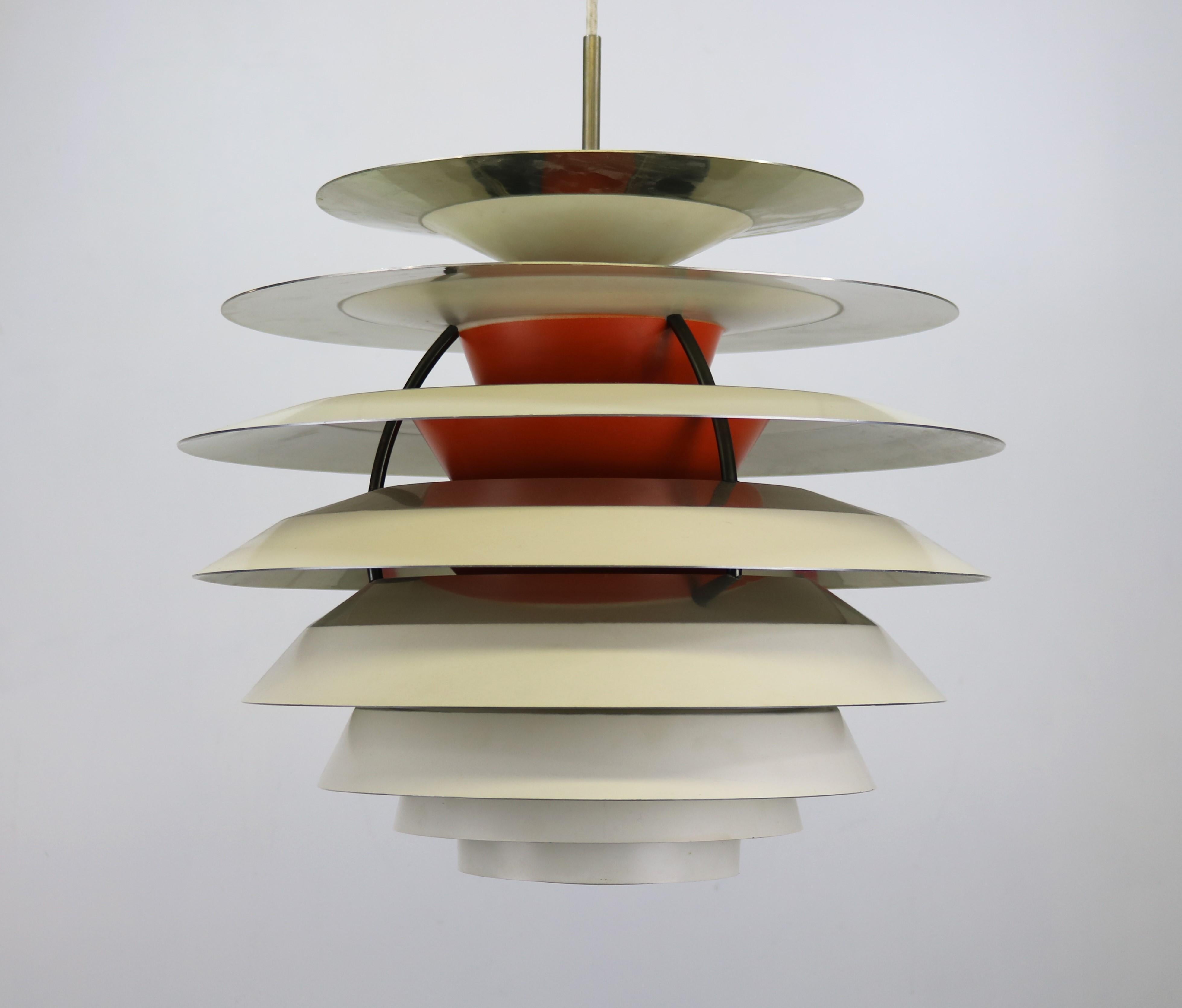 Iconic Kontrast pendant lamp Poul Henningsen Louis Poulsen, 1970s.