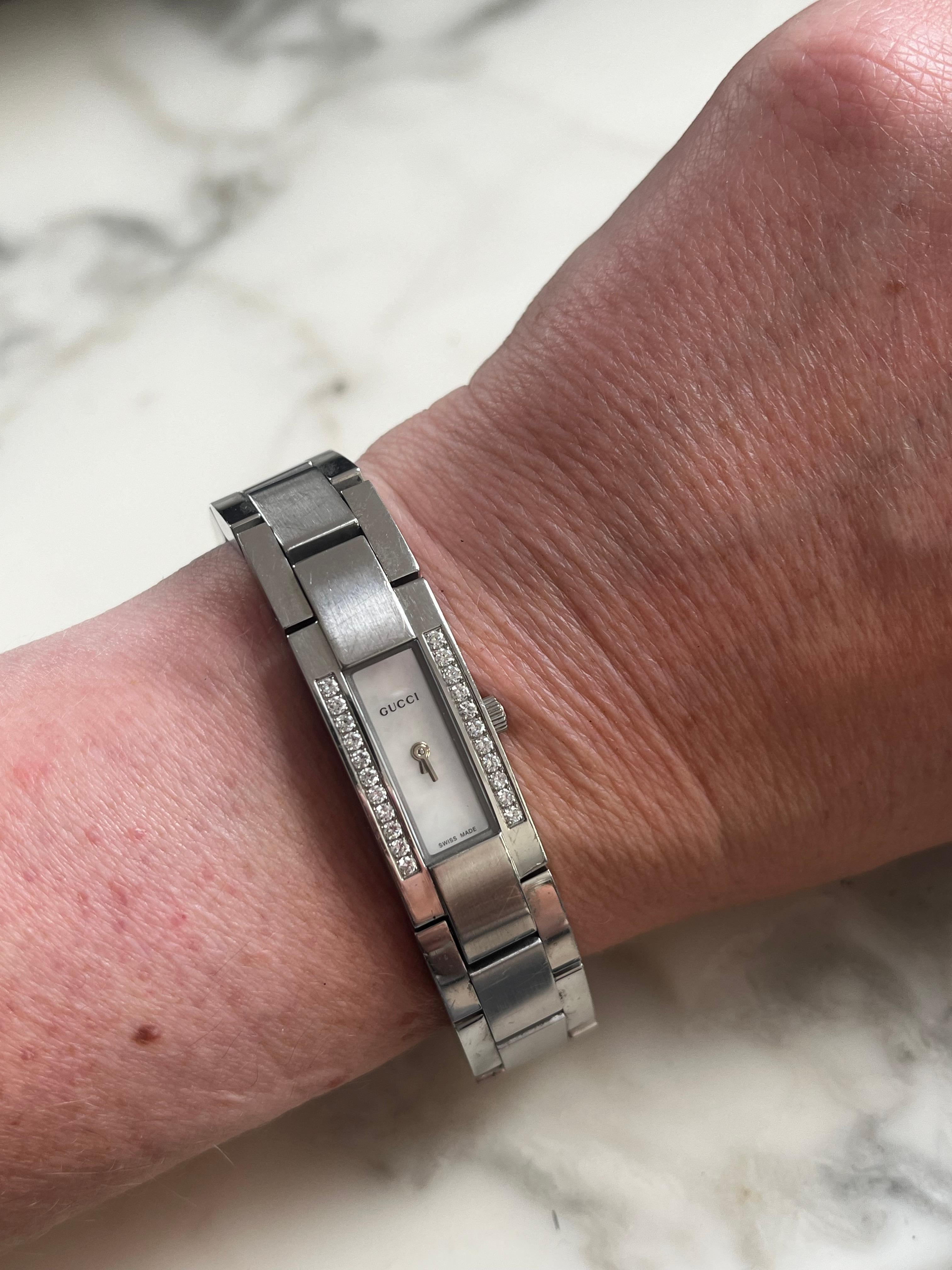 Iconic Ladies Gucci Wristwatch 4600L, Mother of Pearl Dial, Diamonds, 1990's.. 1