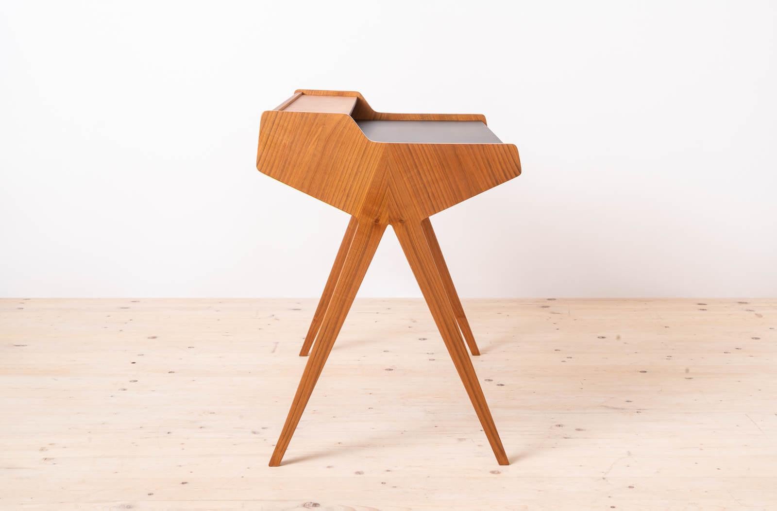 Iconic Lady Desk by Helmut Magg for WK Möbel, Mid Century Modern, Germany, 1950s For Sale 1
