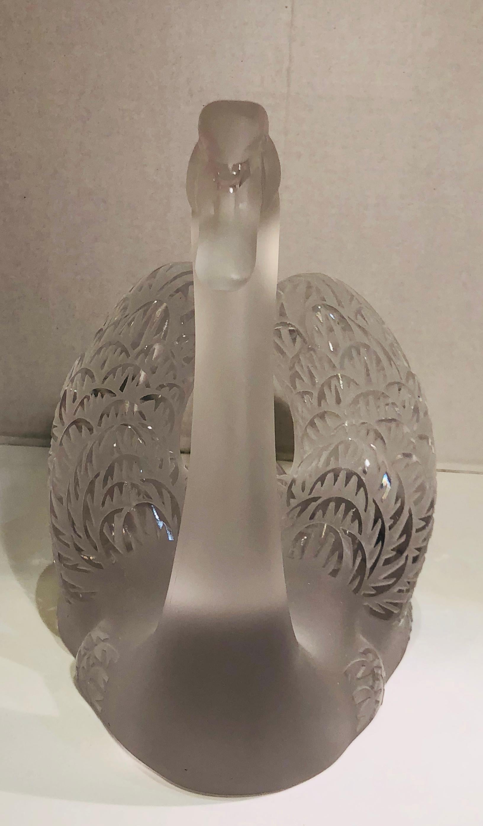 Iconic Large Lalique France 'Swan Head Up' Crystal Sculpture For Sale 2