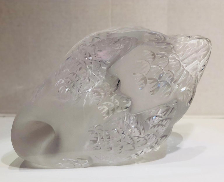 Iconic Large Lalique France 'Swan Head Up' Crystal Sculpture For Sale 8