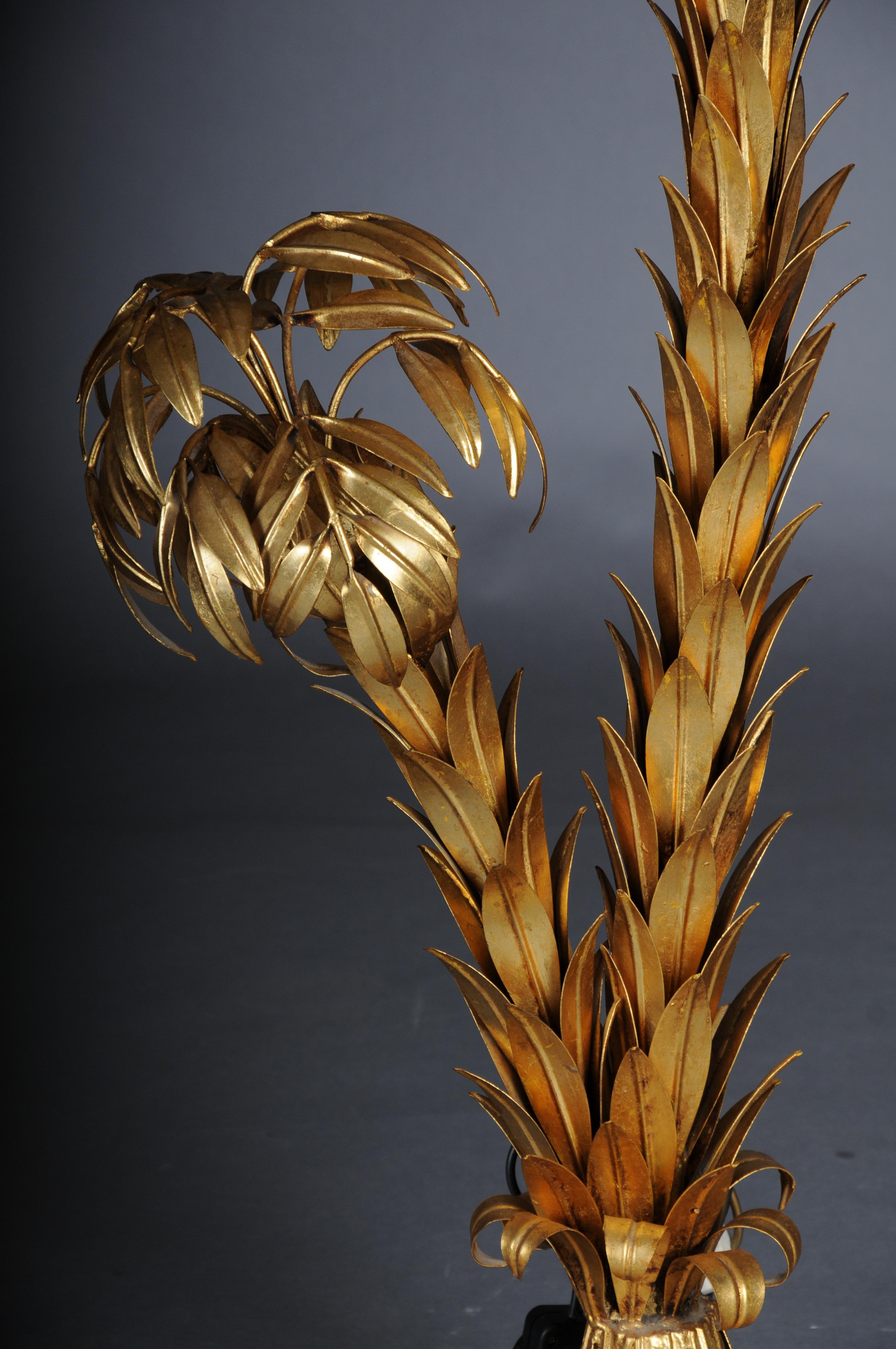 Iconic large palm floor lamp by Hans Kögl/Koegl. Gold, vintage In Good Condition For Sale In Berlin, DE