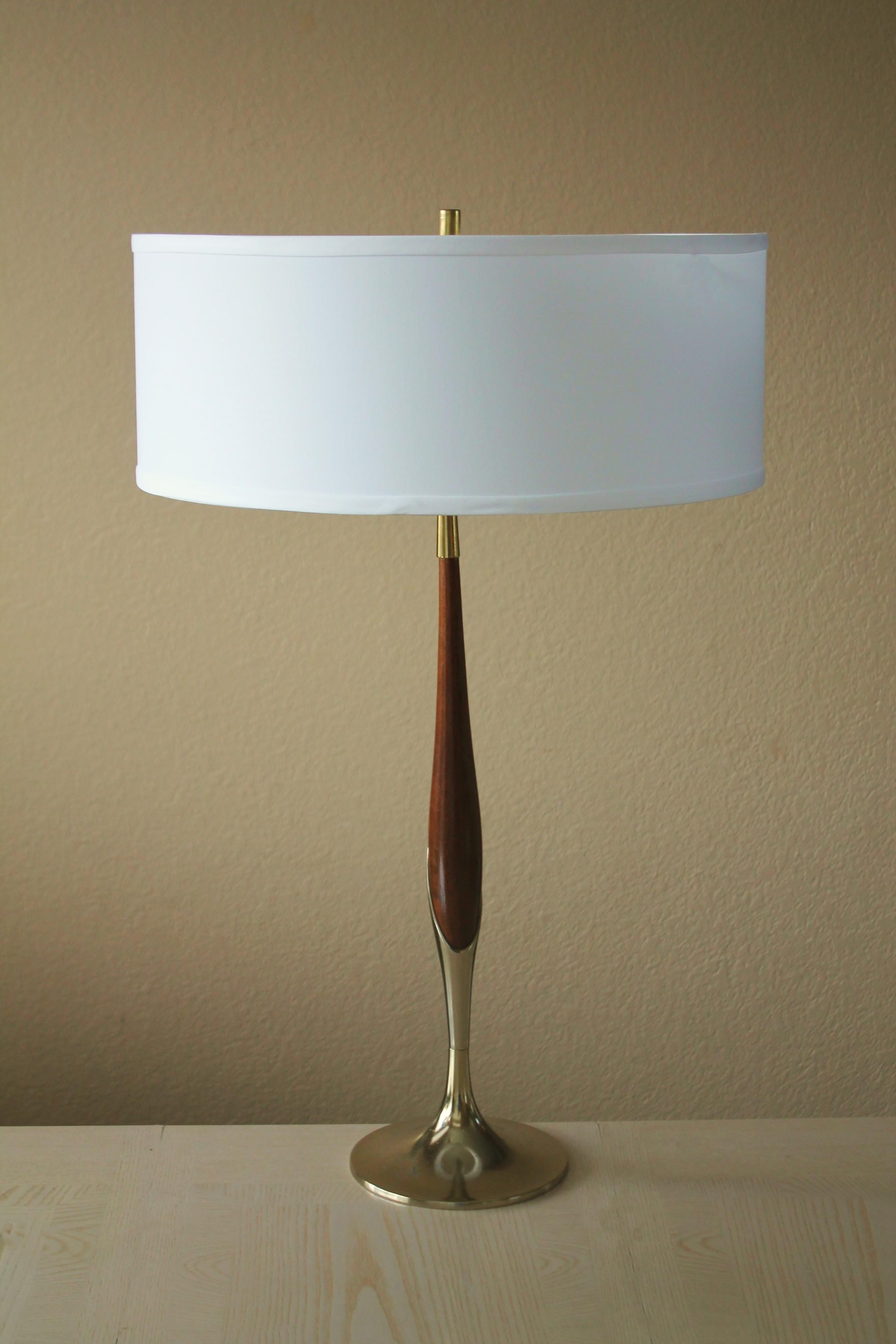 Brushed Iconic Laurel Walnut & Brass Mid Century Modern Table Lamp Richard Barr Thurston For Sale
