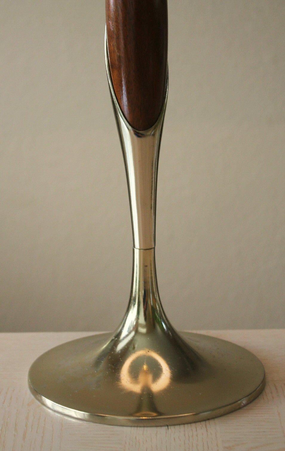 Iconic Laurel Walnut & Brass Mid Century Modern Table Lamp Richard Barr Thurston For Sale 1