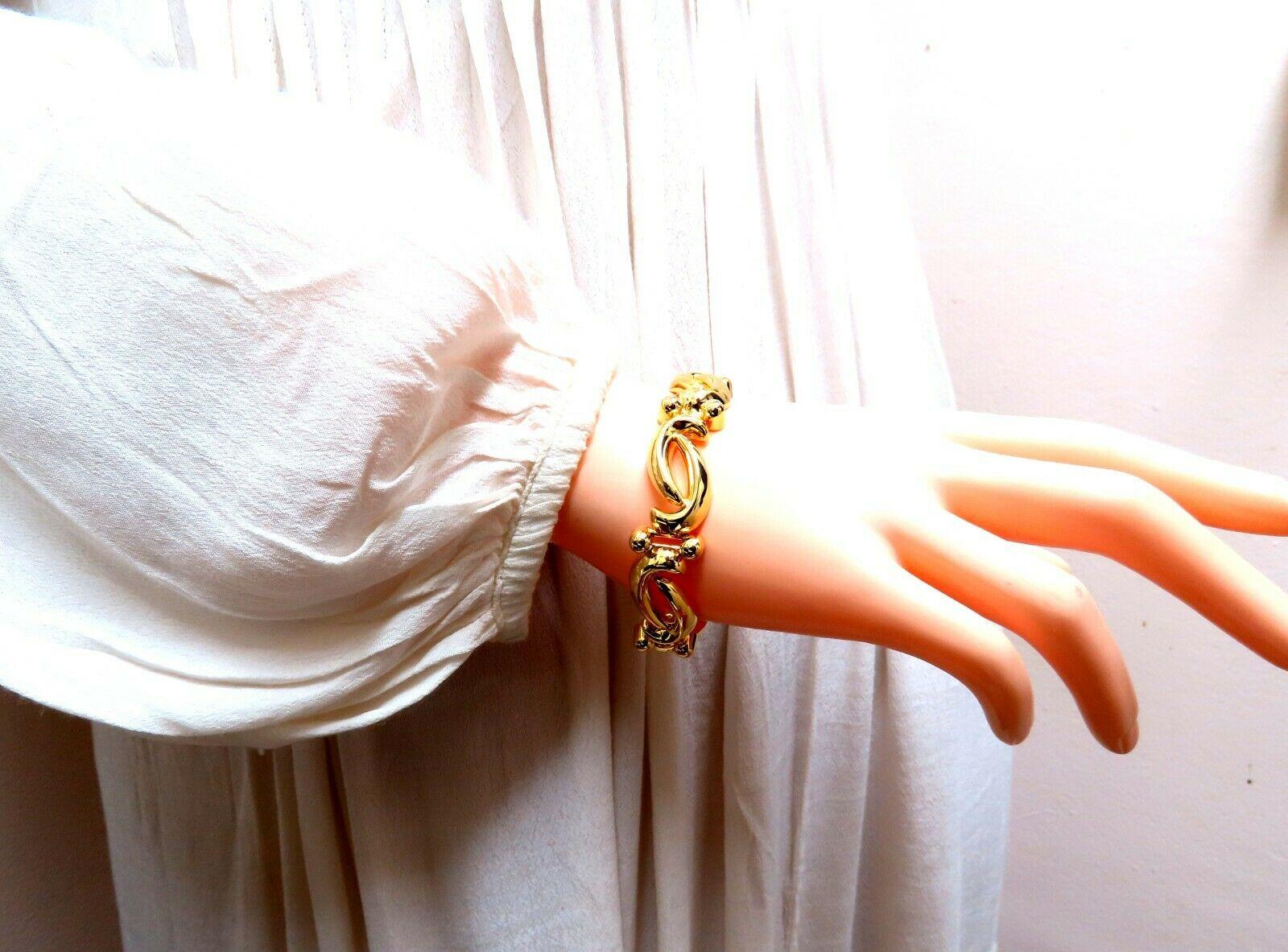 Iconic Link Wide Bracelet 14kt In New Condition For Sale In New York, NY