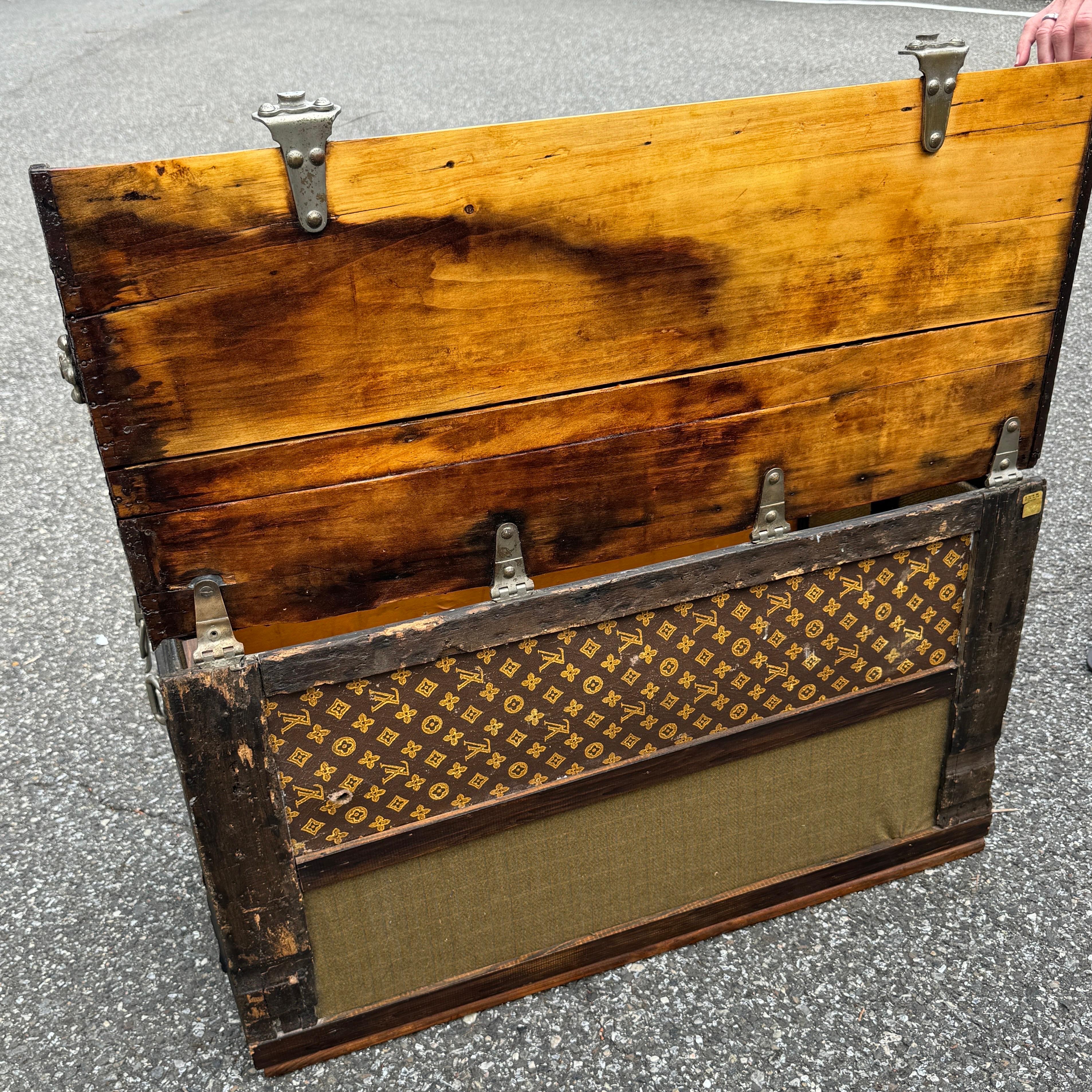 Iconico baule Monogram di Louis Vuitton, anni 1910-1920 circa in vendita 3