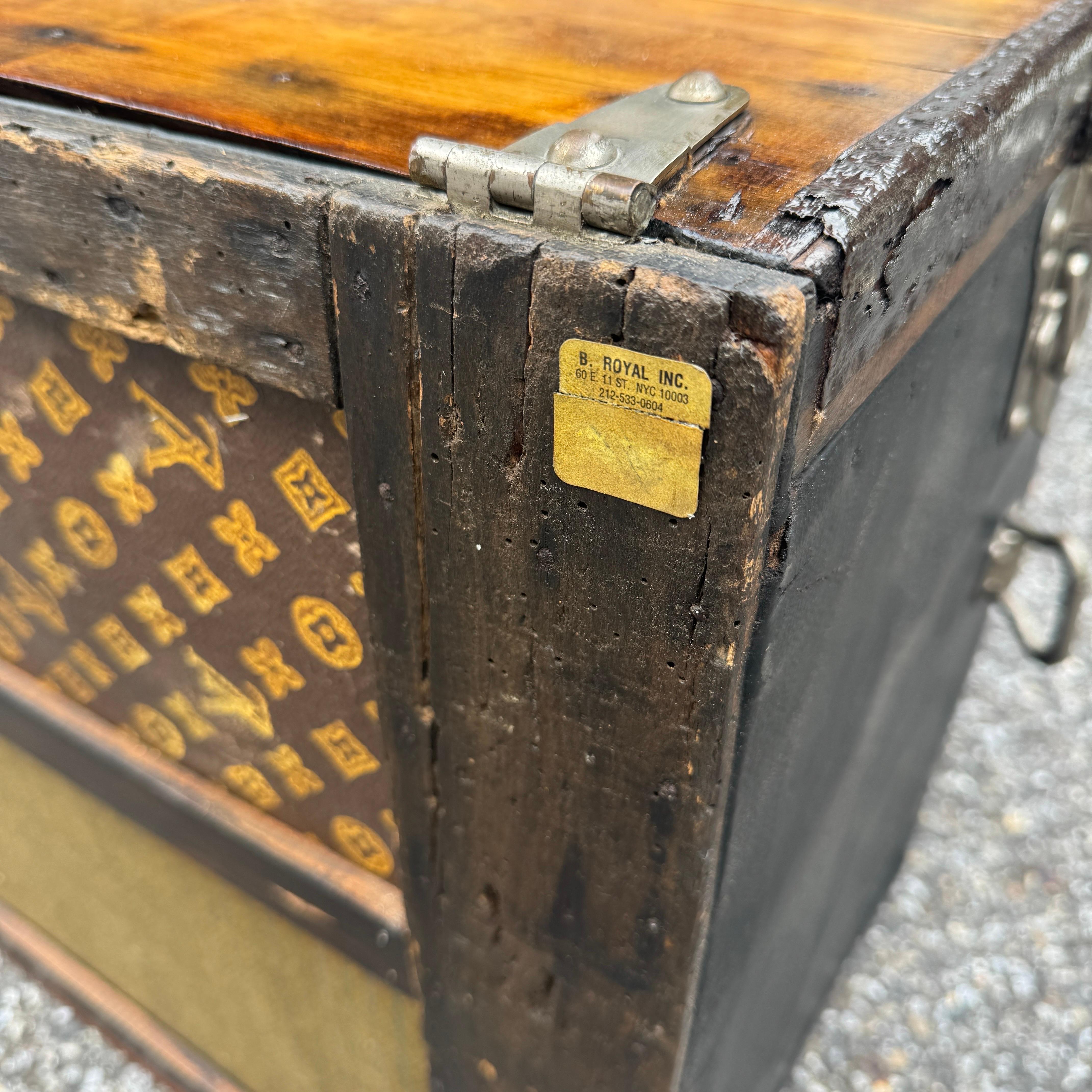 Fatto a mano Iconico baule Monogram di Louis Vuitton, anni 1910-1920 circa in vendita