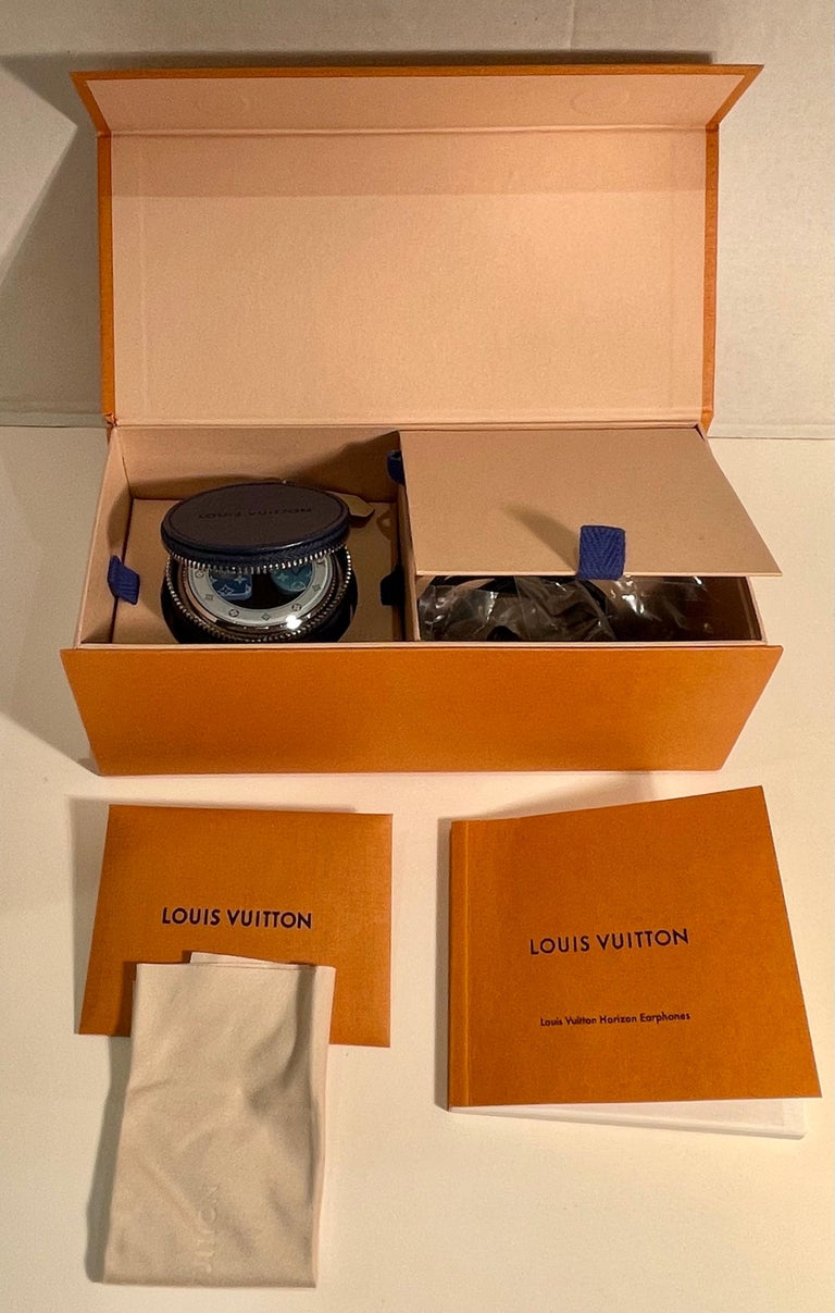 Iconic Louis Vuitton Monogram Wireless Earphones in Vibrant Blue Gradient For Sale 3