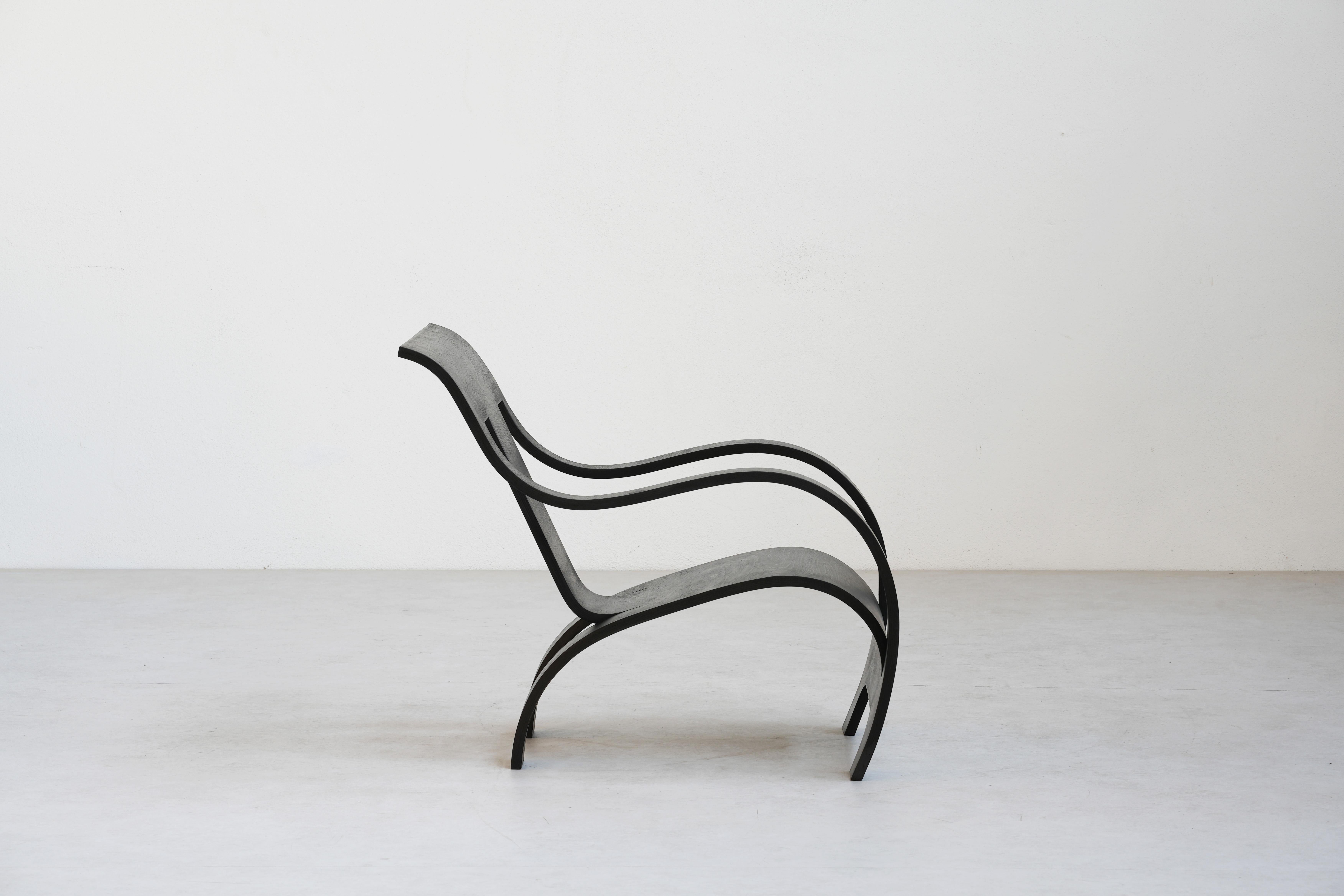 German Iconic Lounge Chair by Gerald Summers Reedition in plywood in black, 2024 For Sale