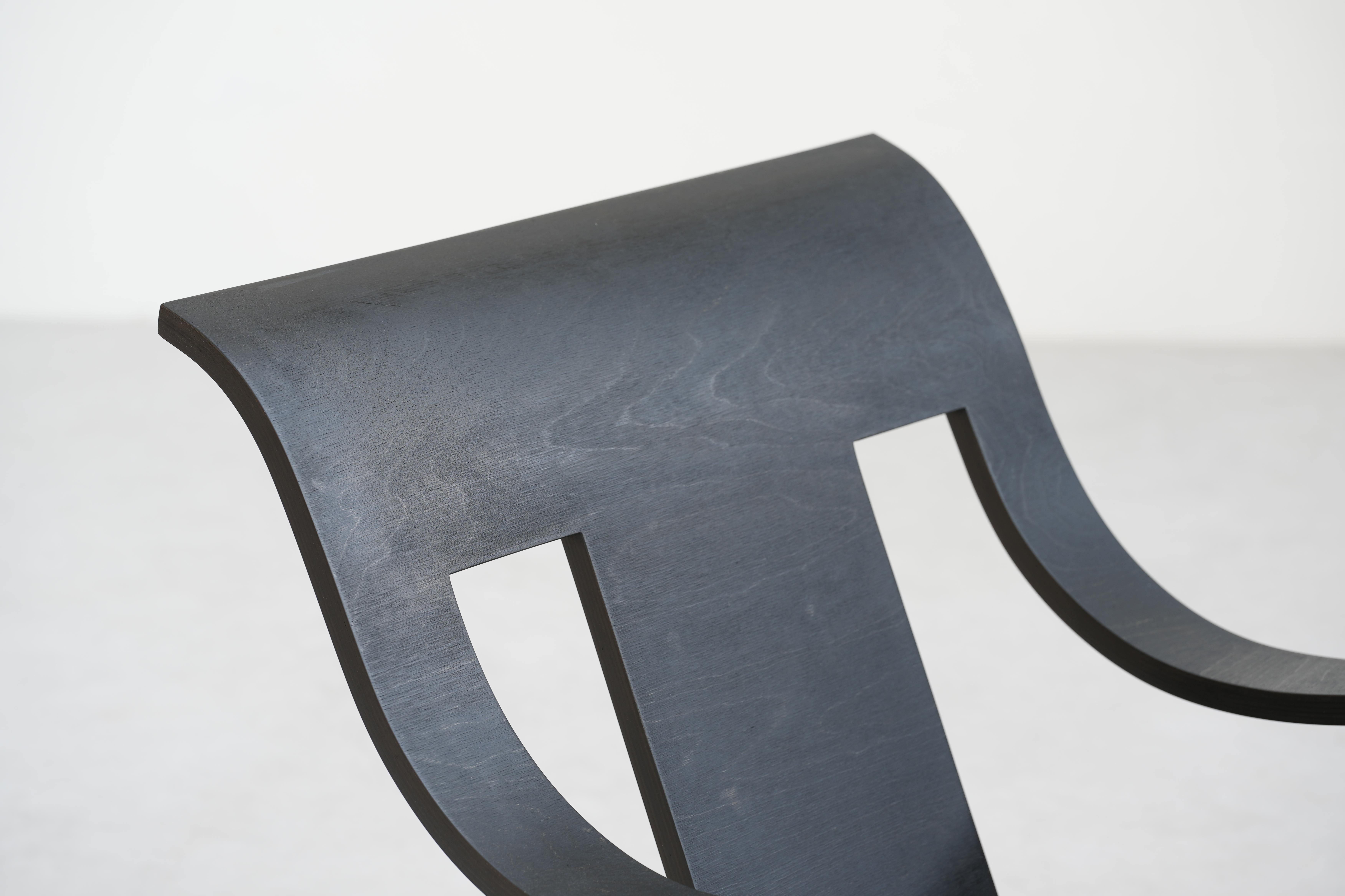 Iconic Lounge Chair by Gerald Summers Reedition in plywood in black, 2024 For Sale 3