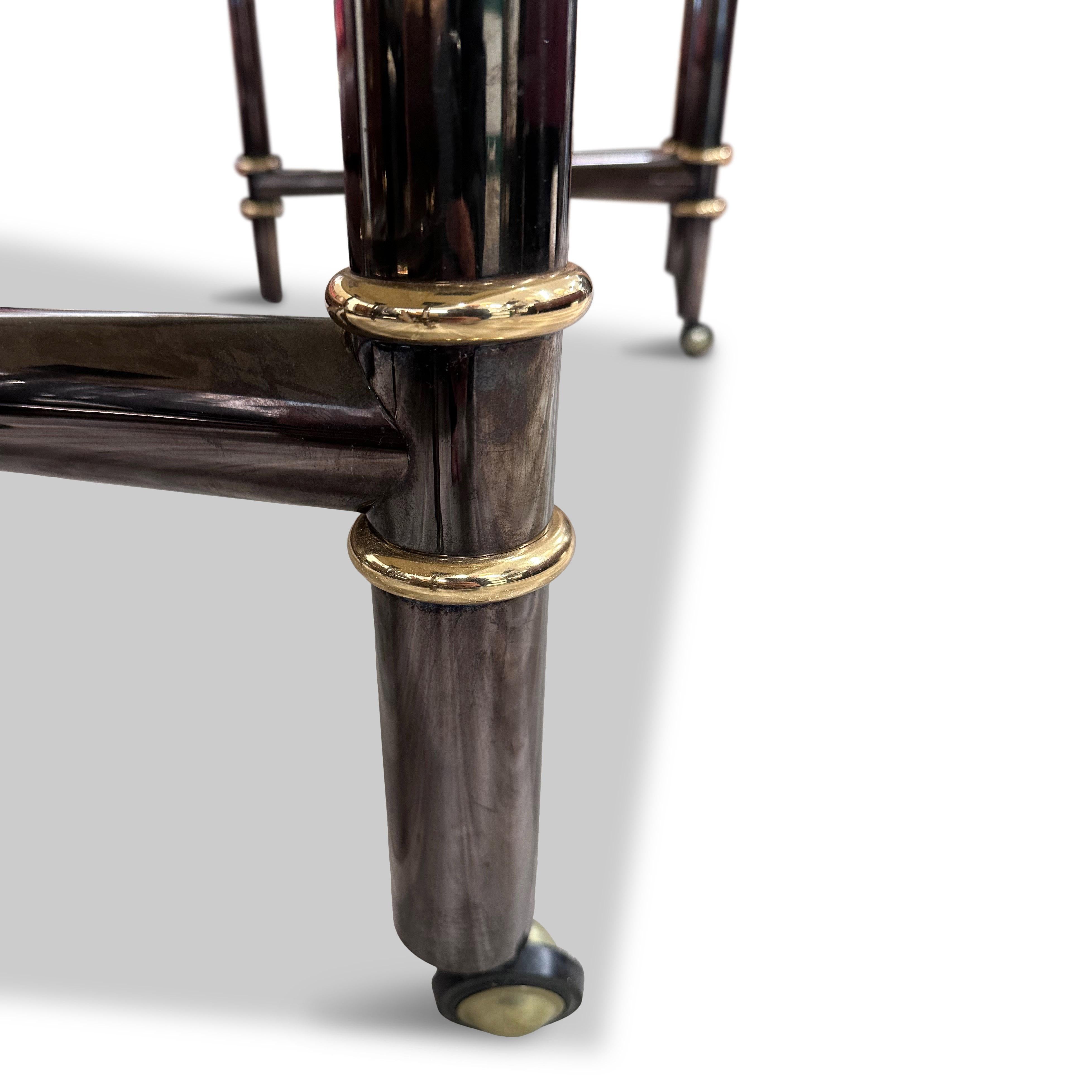 Icónica mesa de comedor Maison Jansen Royale, Francia, hacia 1970 Latón en venta