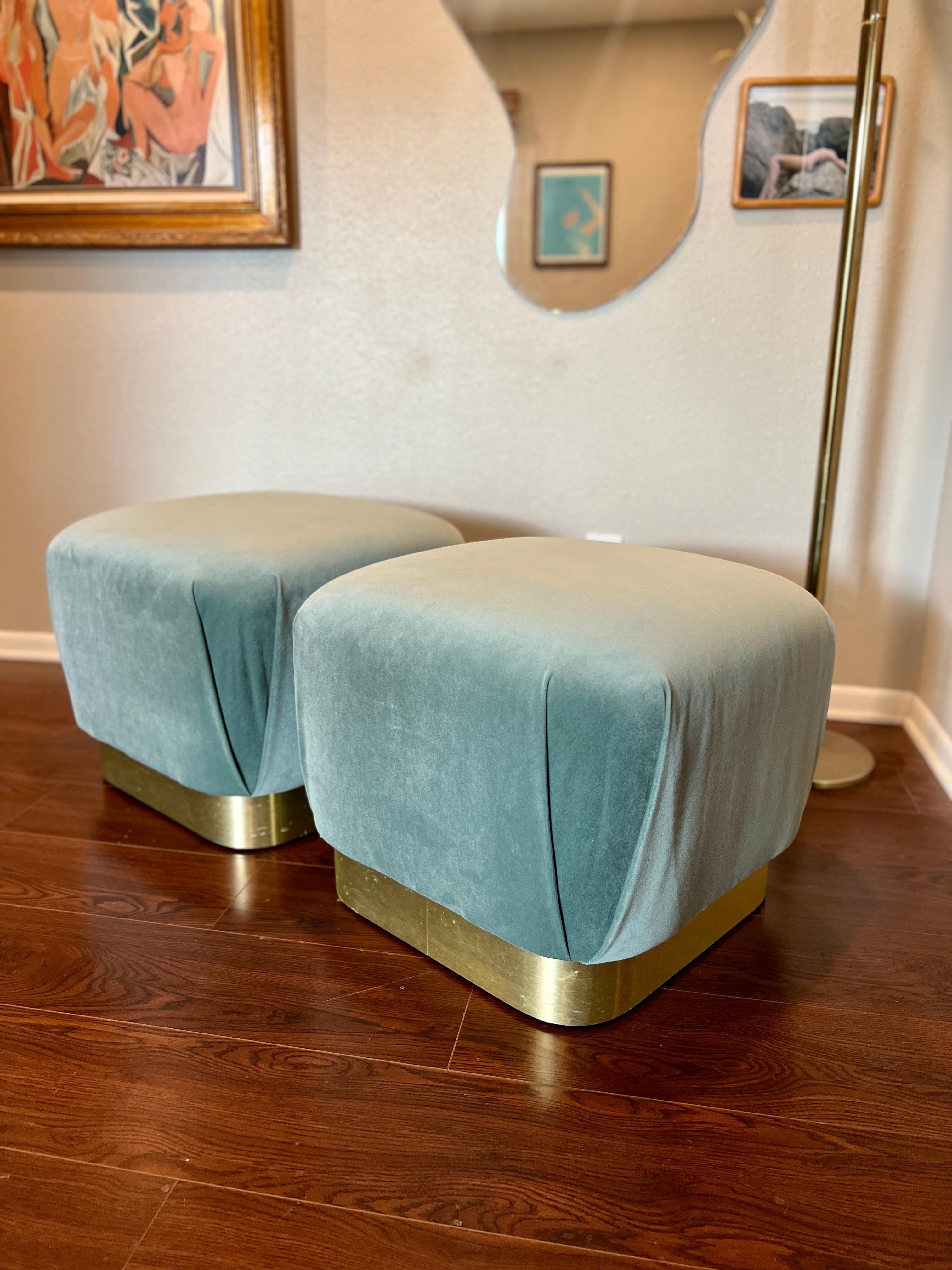 1980s Marge Carson style soufflé pouffs recovered in a pool blue velvet For Sale 6