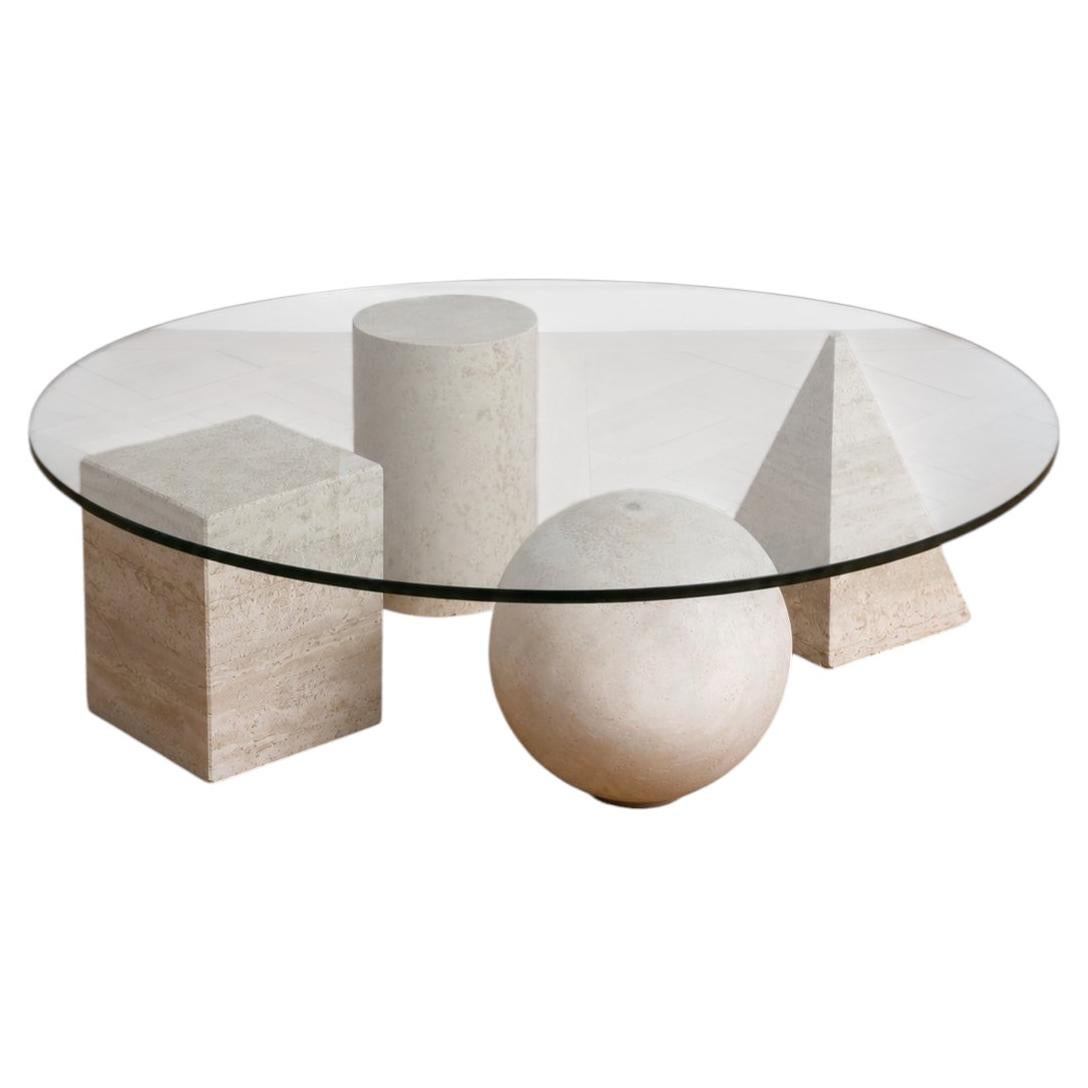 La icónica mesa de centro «Metafora» de travertino, diseñada por Massimo and Lella Vignelli en venta