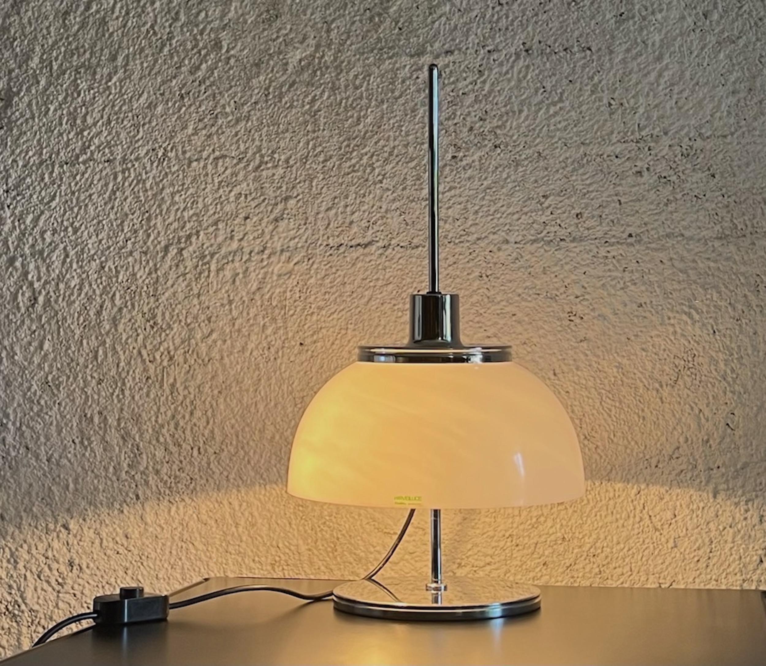 Iconic Metal and Acrylic Table Lamp 'Faro' by Harvey Guzzini, 1970s 2