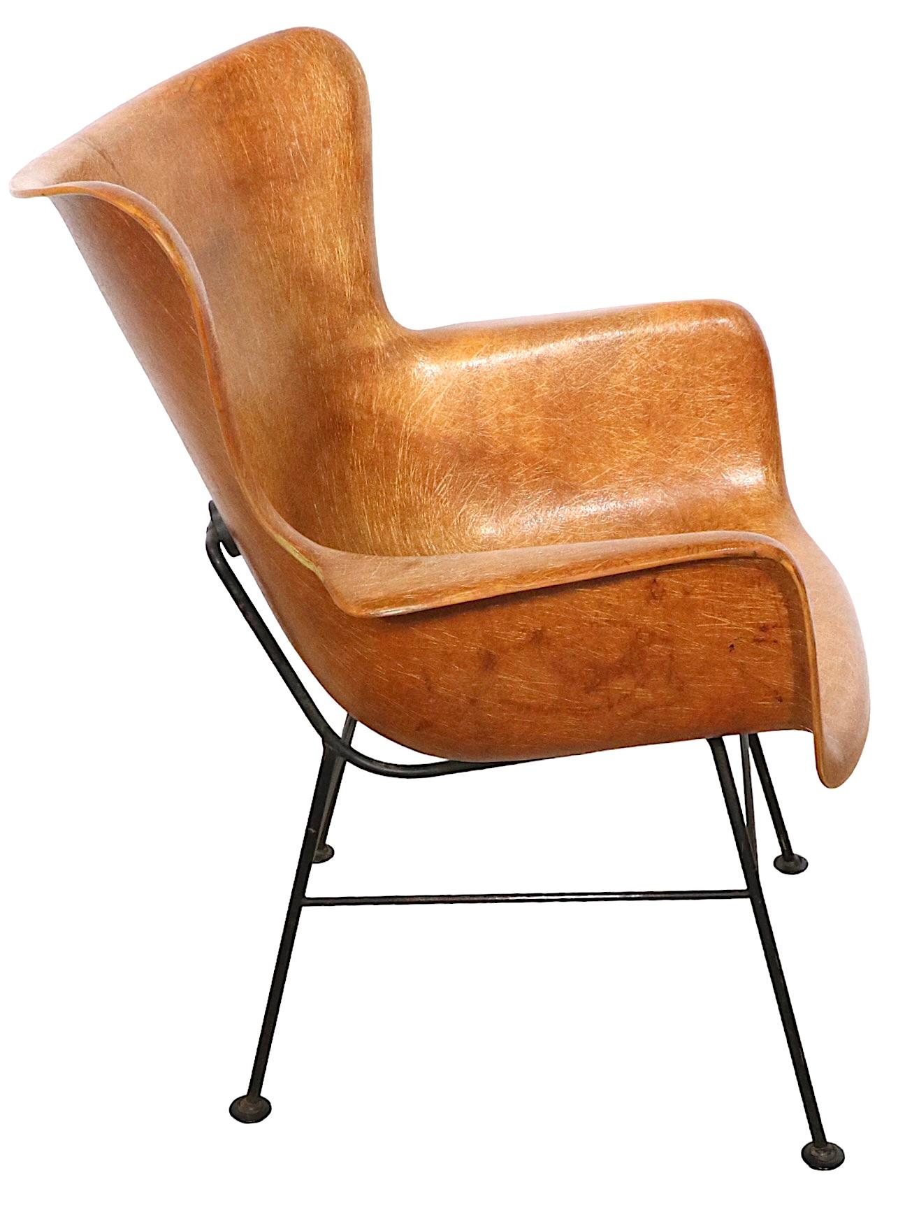 20th Century Iconic Mid Century Fiberglass Wingback Chair by Peabody for Selig, circa 1950s For Sale