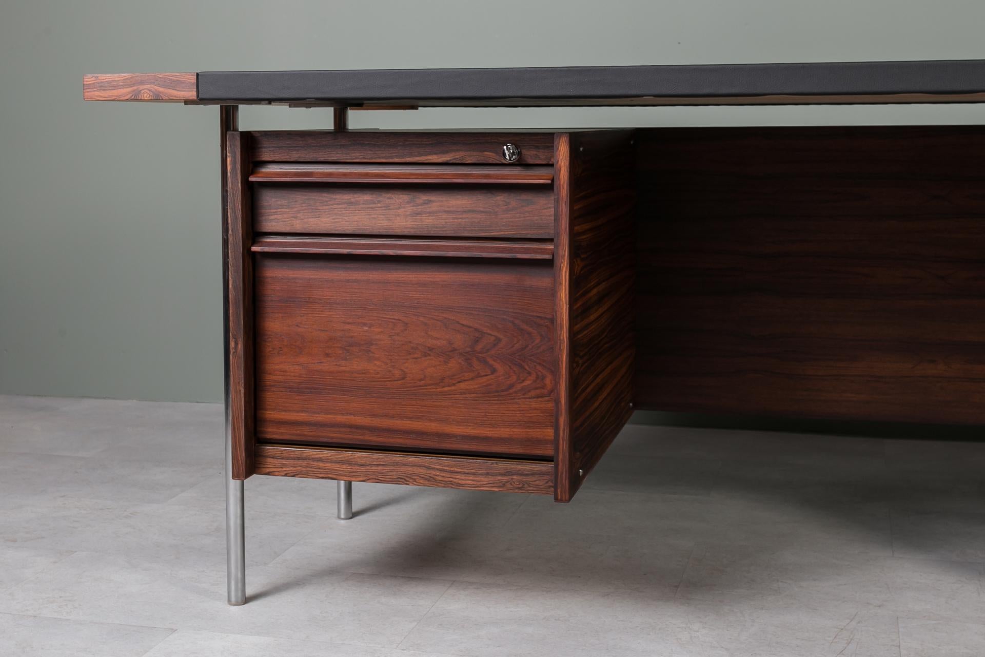 Iconic Mid Century Modern Desk by Svend Ivar Dysthe, Dokka Mobler, Norway, 1960s For Sale 9