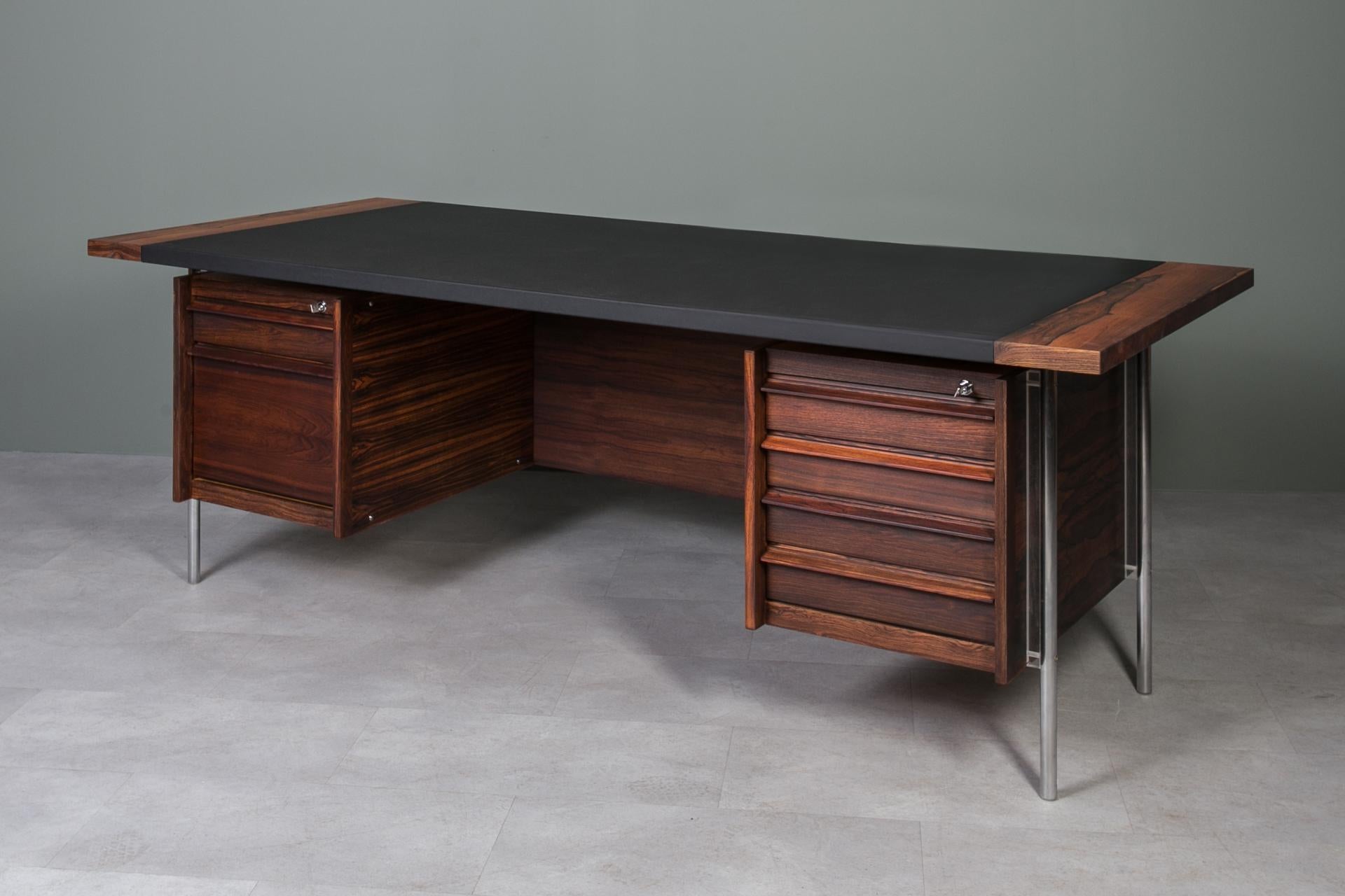 Mid-Century Modern Iconic Mid Century Modern Desk by Svend Ivar Dysthe, Dokka Mobler, Norway, 1960s For Sale