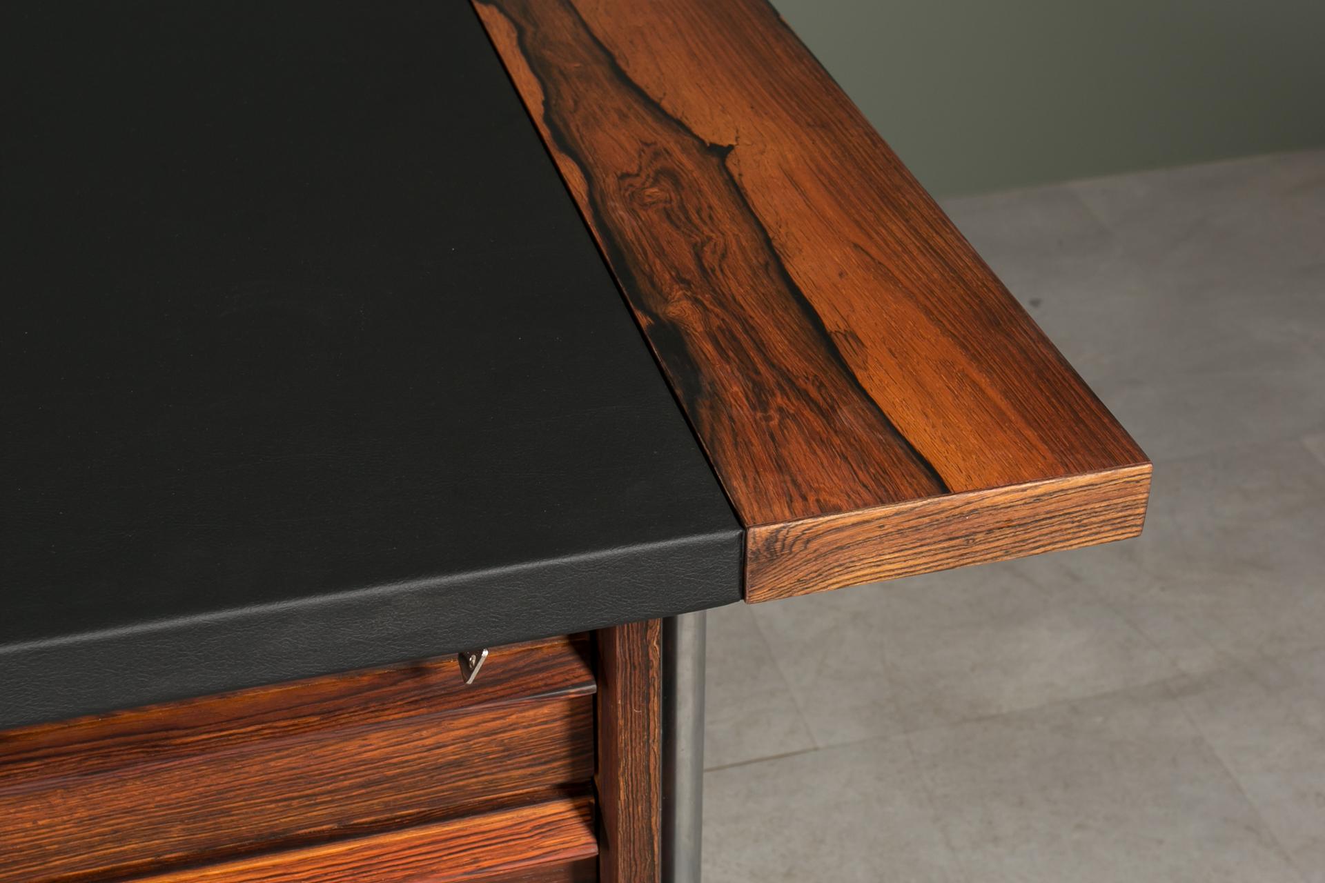 Iconic Mid Century Modern Desk by Svend Ivar Dysthe, Dokka Mobler, Norway, 1960s For Sale 3